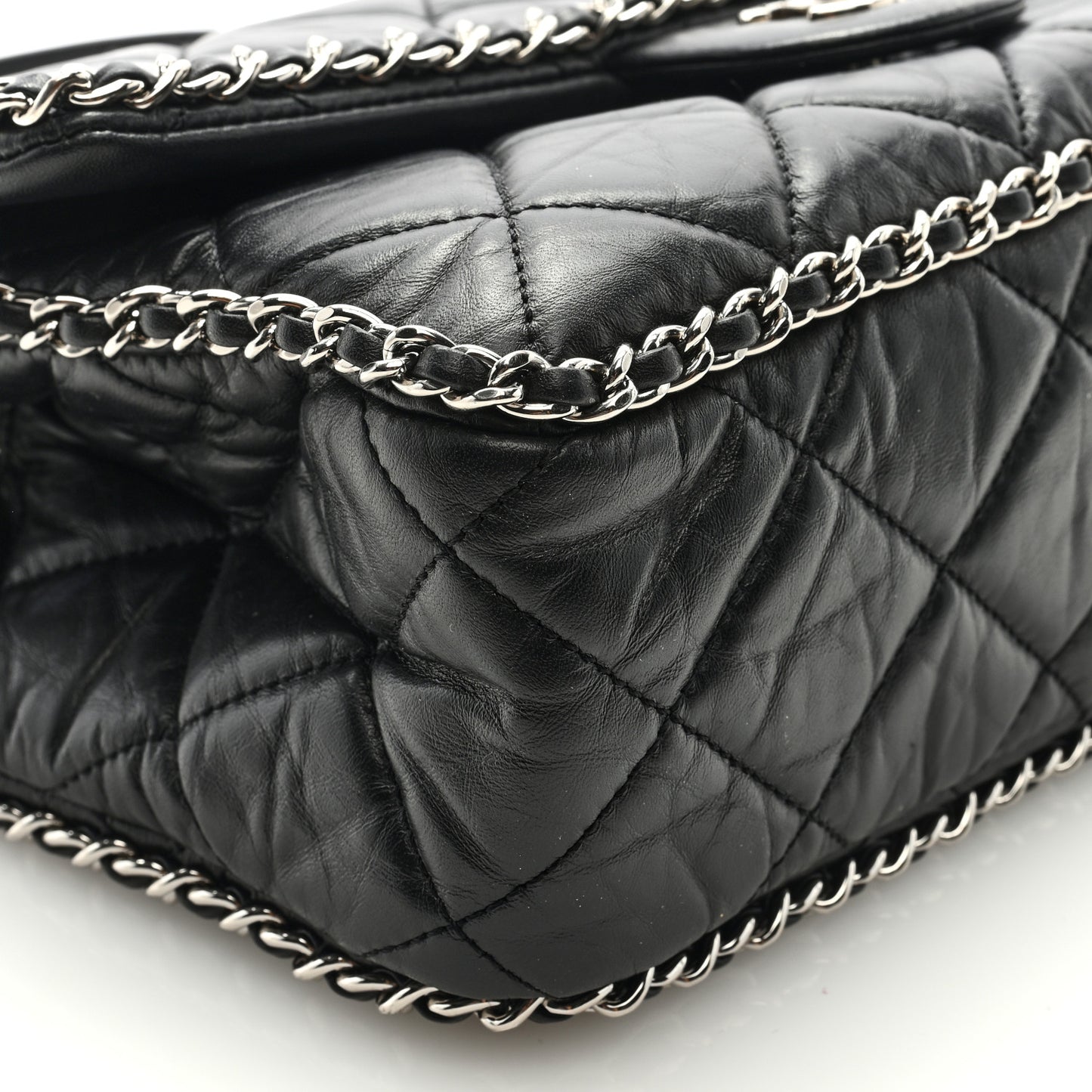 Crumpled Calfskin Medium Chain All Over Flap Black