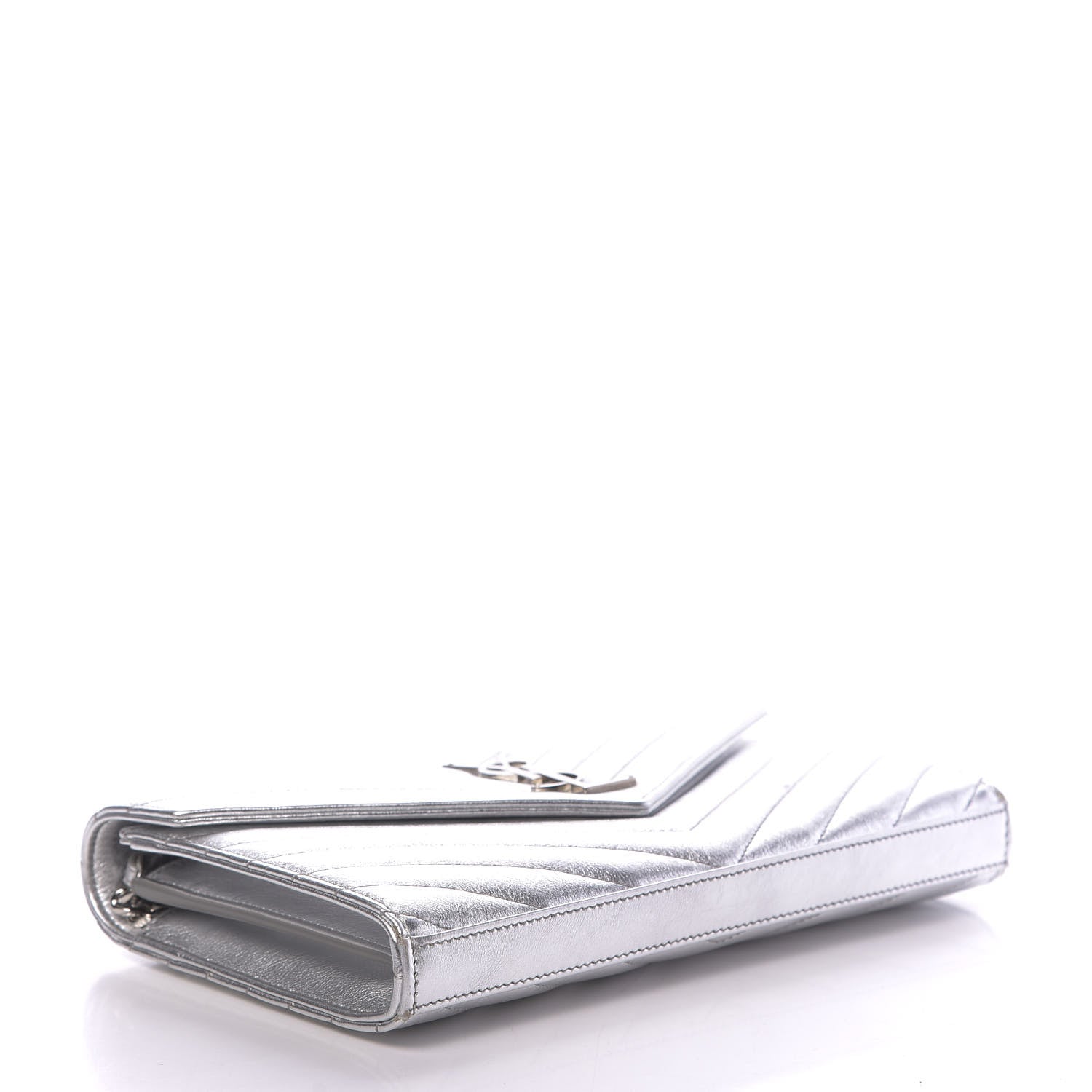 Saint Laurent Metallic Lambskin Matelasse Chevron Monogram Chain Wallet Argento 4 of 11