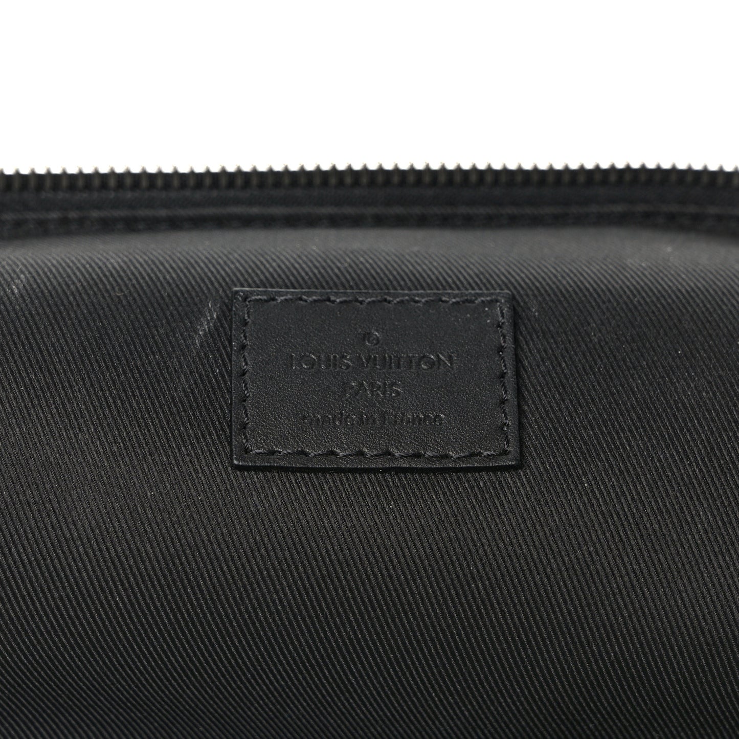 Damier Infini Avenue Sling Bag Onyx