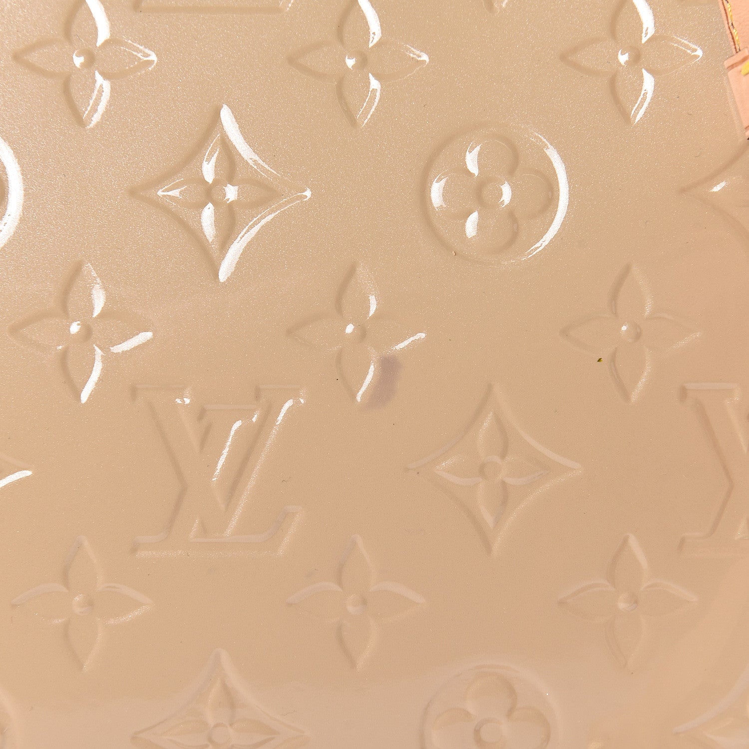 Louis Vuitton Vernis Brea MM Dune 14 of 19