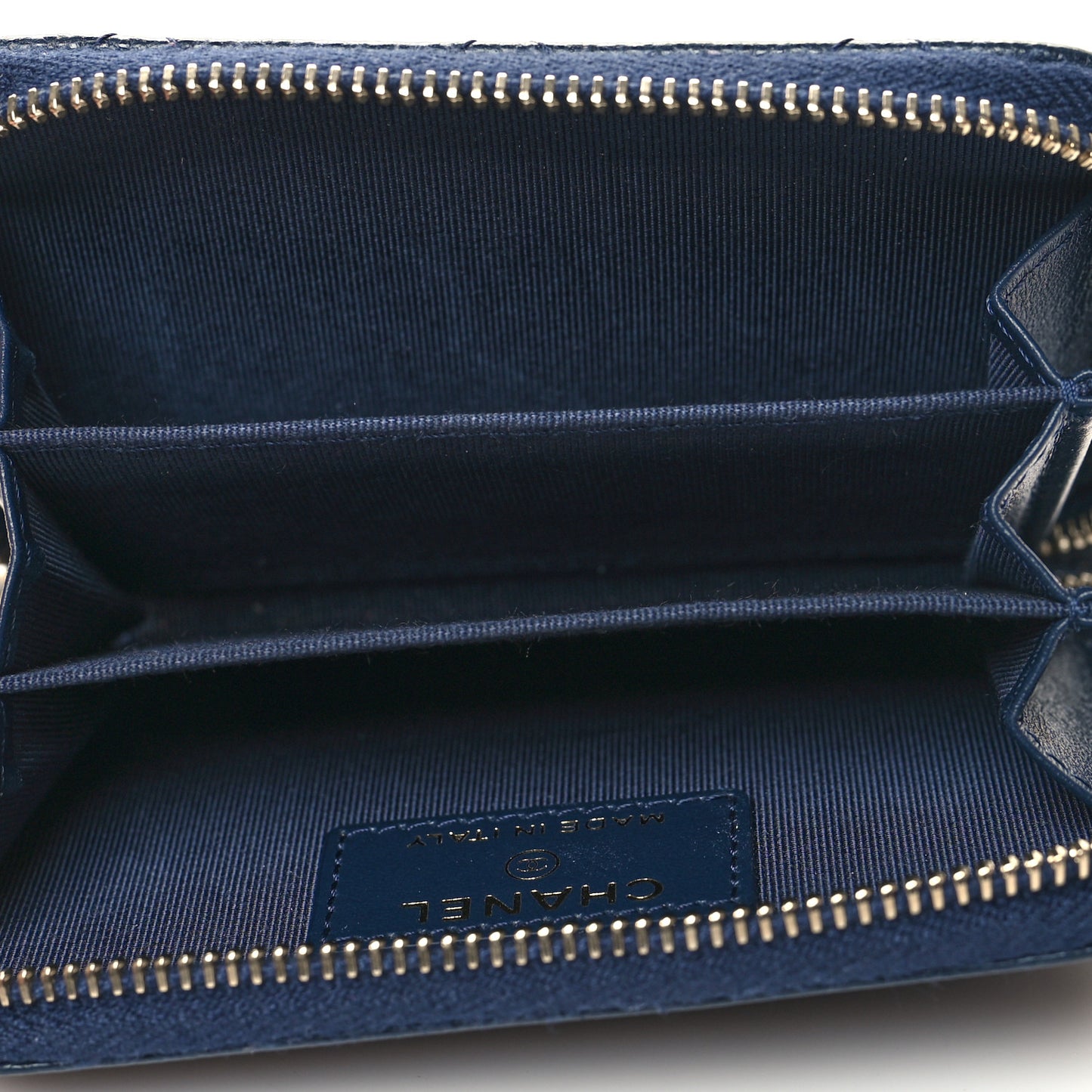 Caviar Quilted Zip Card Holder Navy