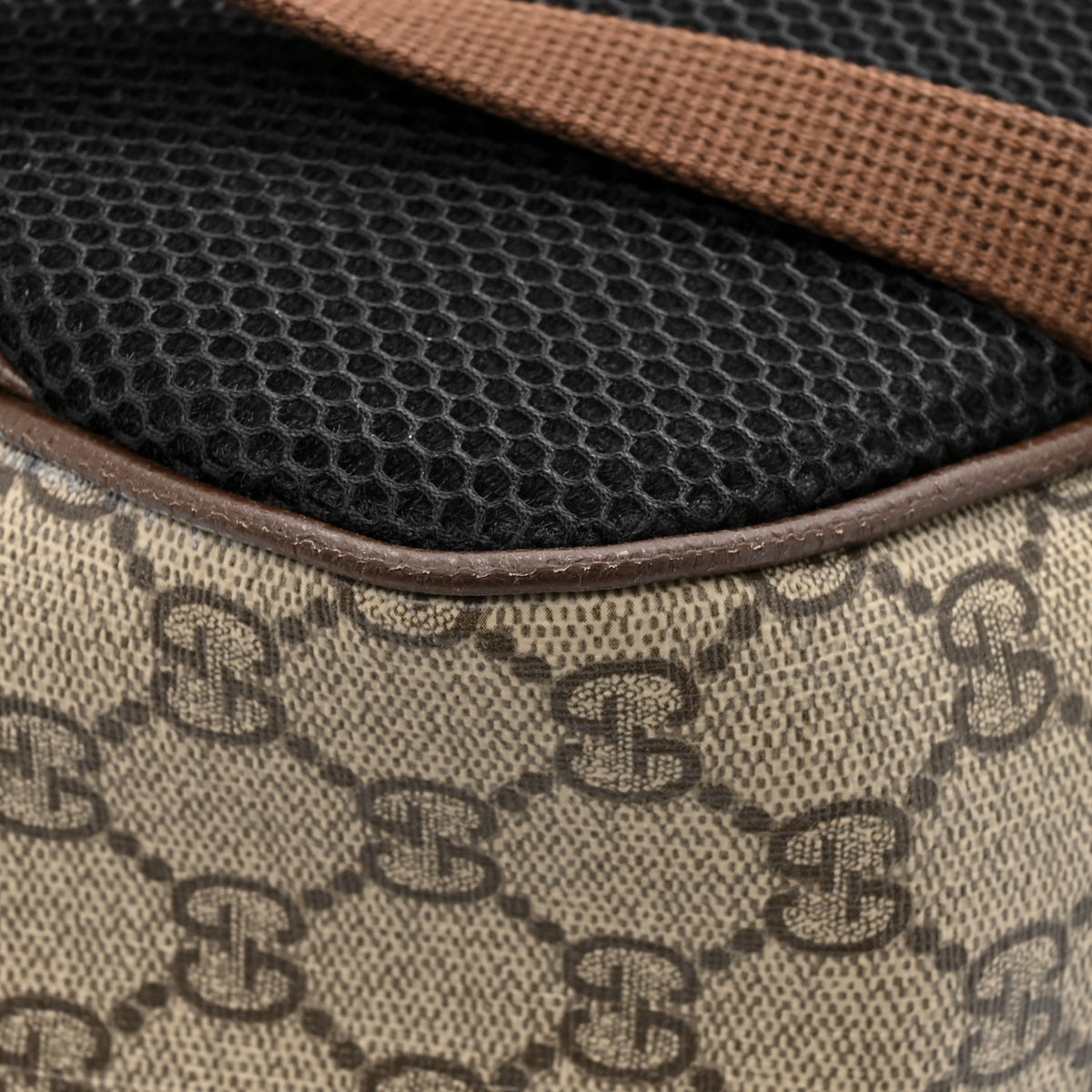 GUCCI GG Beige Dark Brown Jacquard Leather Backpack 656-040725 Gucci Backpack in Brown GG Canvas – Weekly Lux Drop main image 3