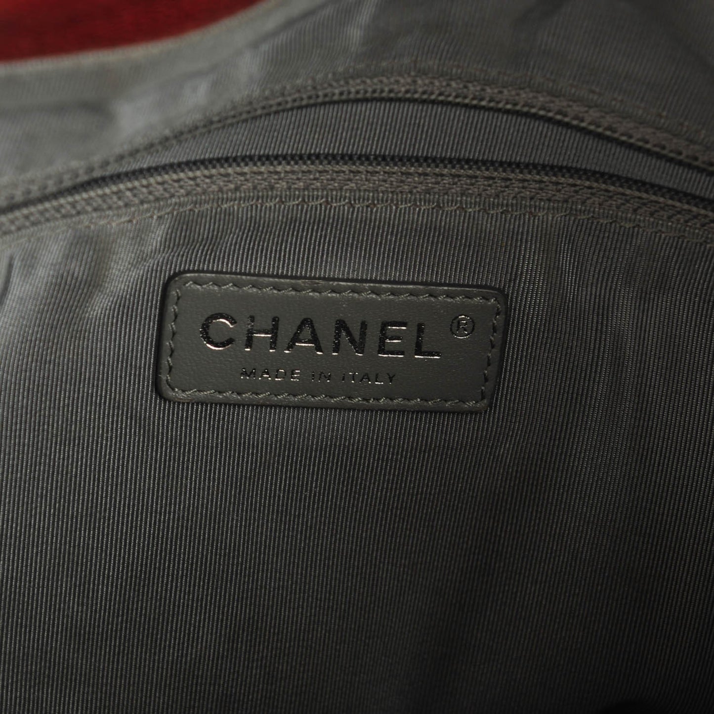 Grained Calfskin Quilted Maxi Elastic Flap Brown