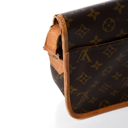 Louis Vuitton Monogram Sac Gibeciere PM 14 of 18