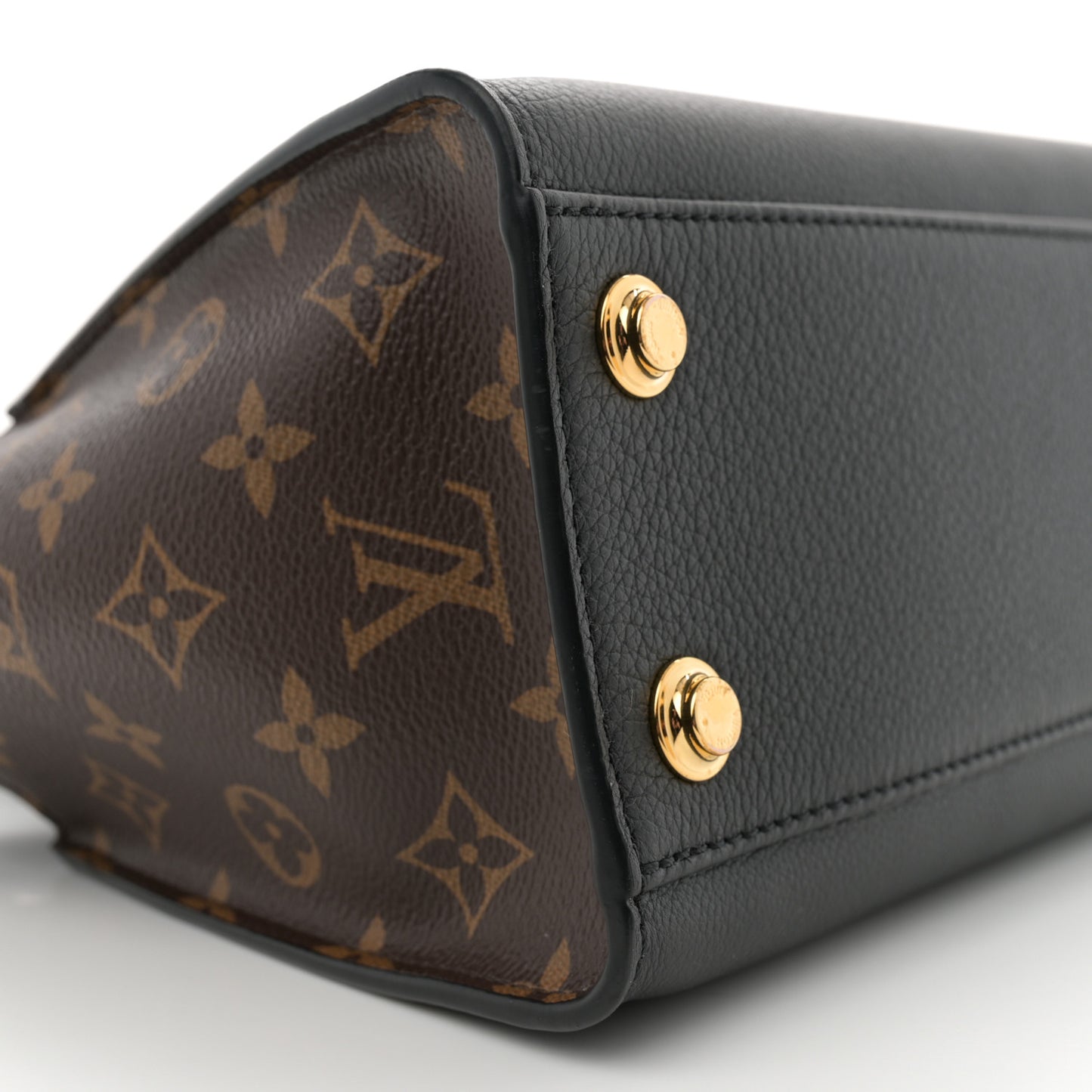 Calfskin Monogram On My Side PM Black