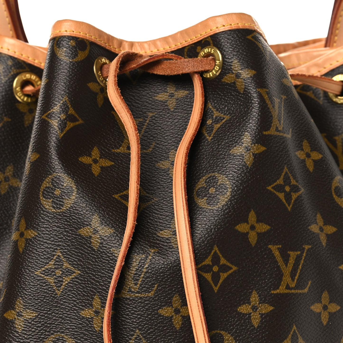 Monogram Noe
