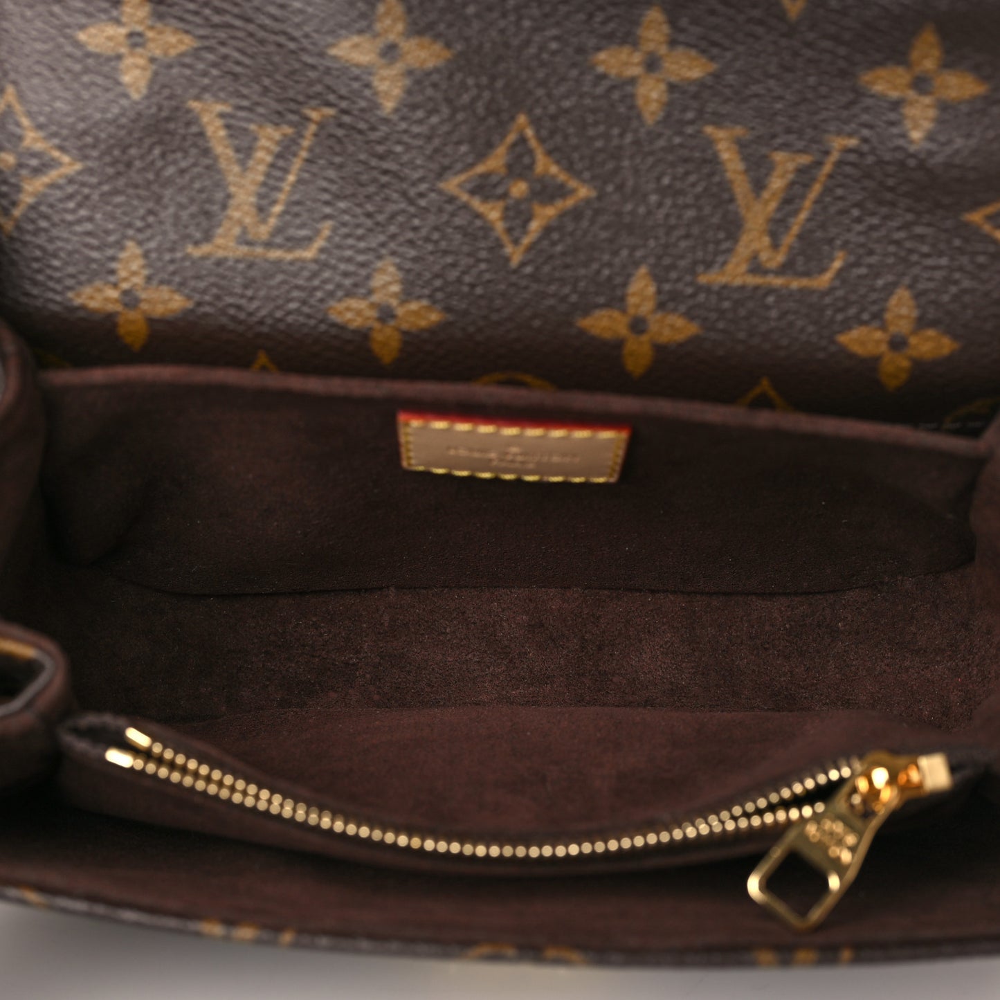 Monogram Pochette Metis East West
