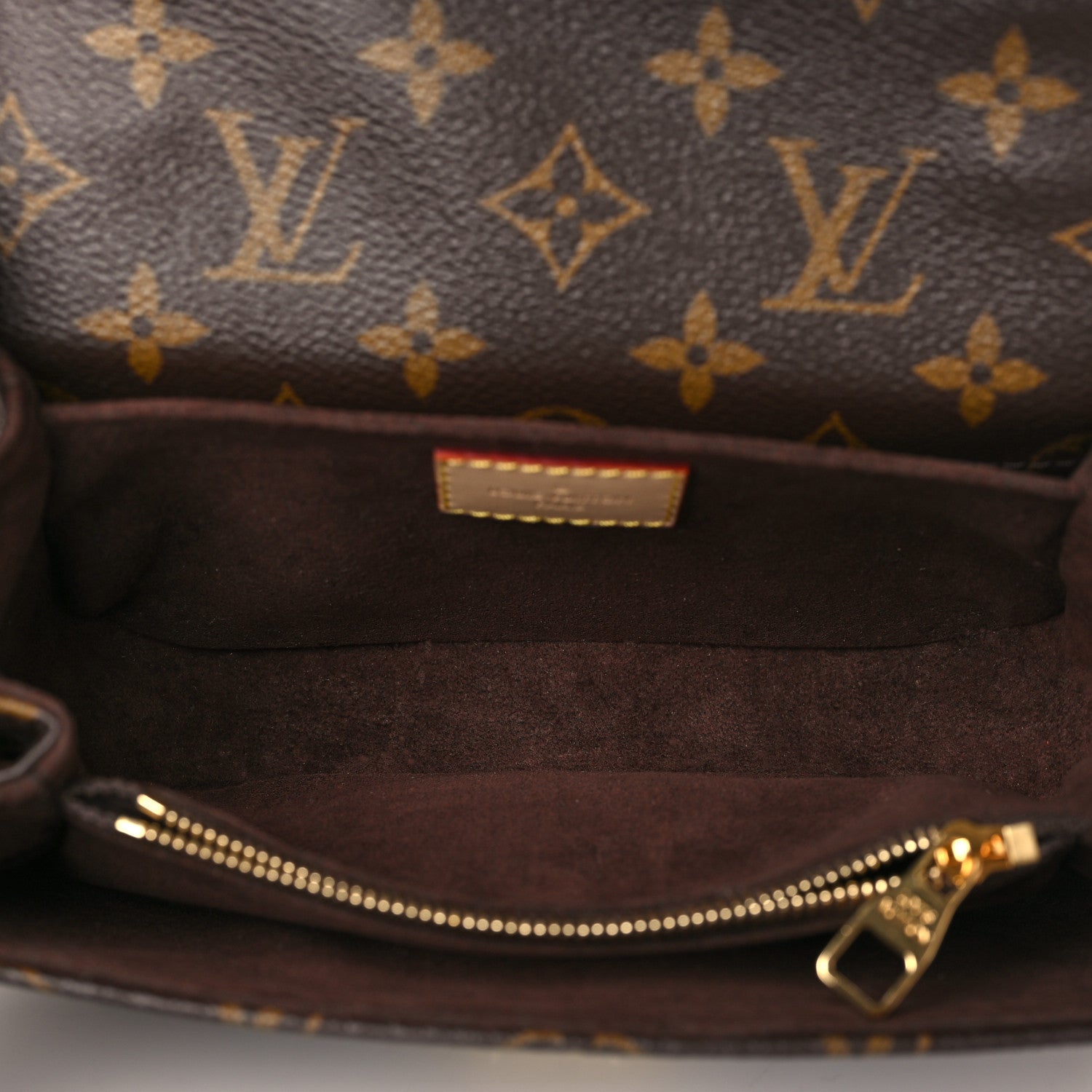 Louis Vuitton Monogram Pochette Metis East West 4 of 8