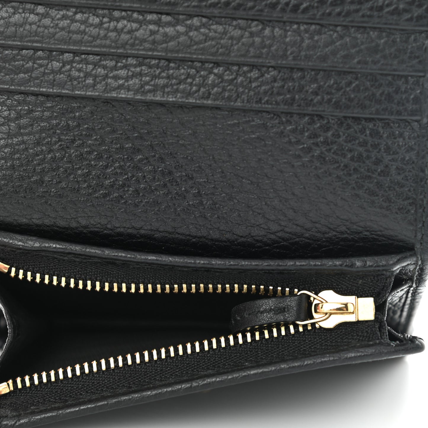 Pebbled Calfskin GG Marmont Card Case Black