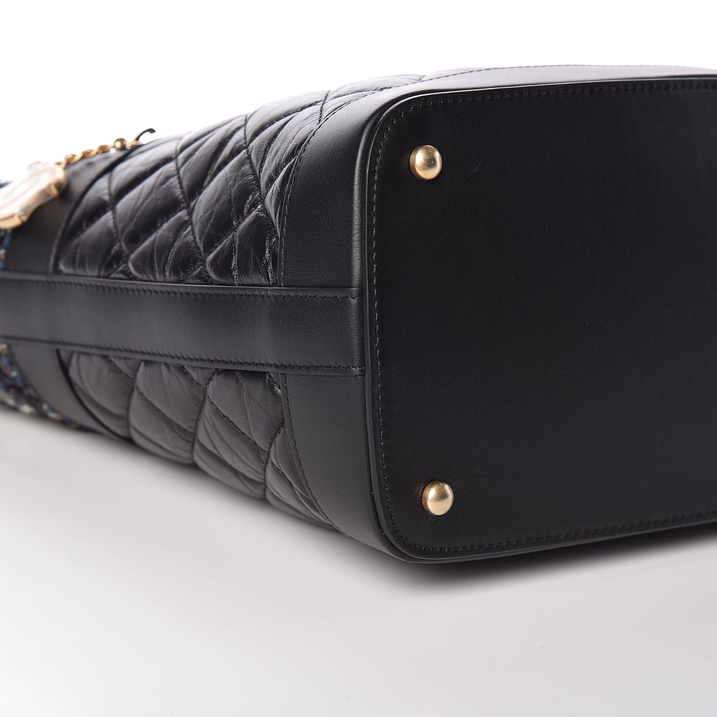 Tweed Aged Calfskin Quilted Casual Style Hobo Black