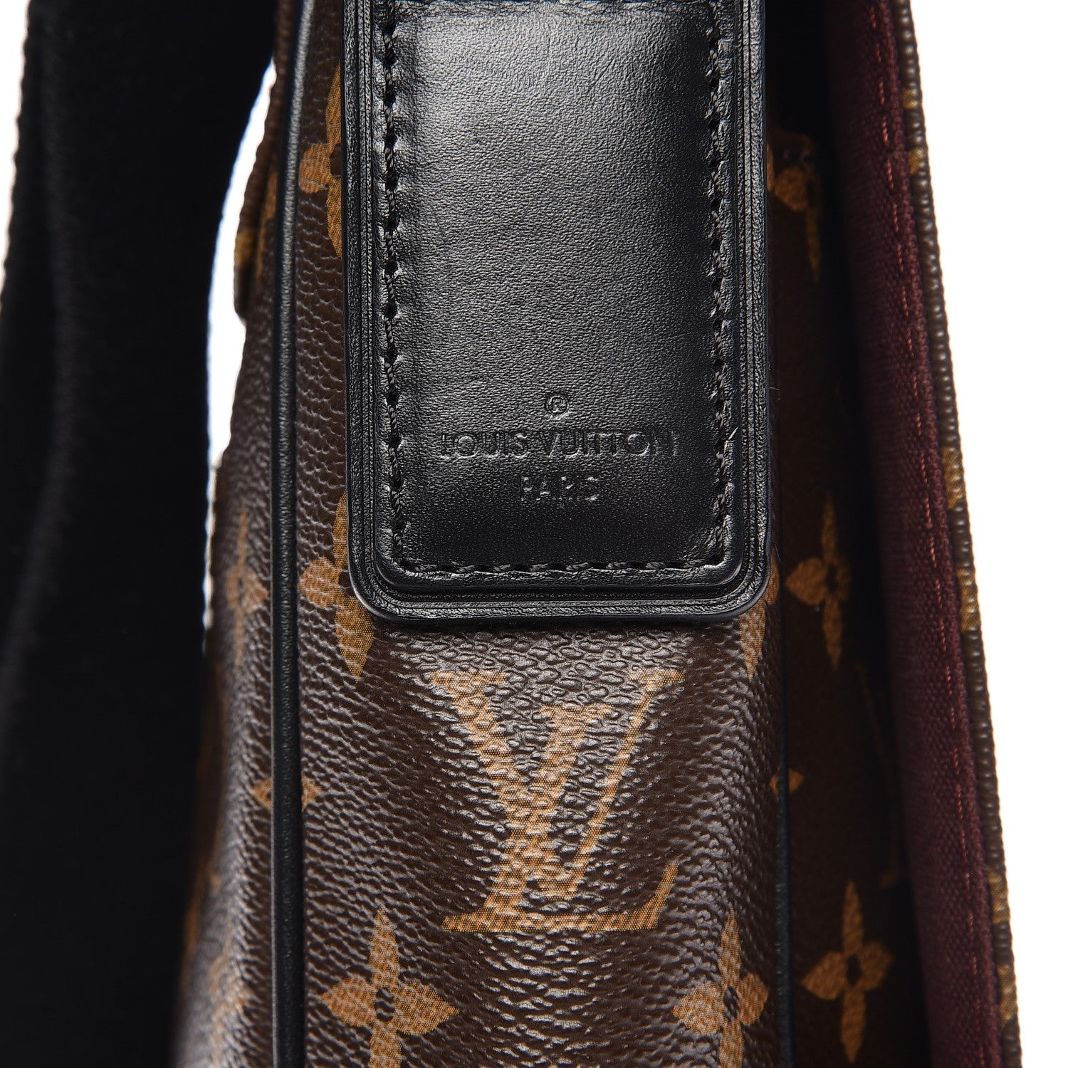 Louis Vuitton Monogram Macassar District MM 8 of 11