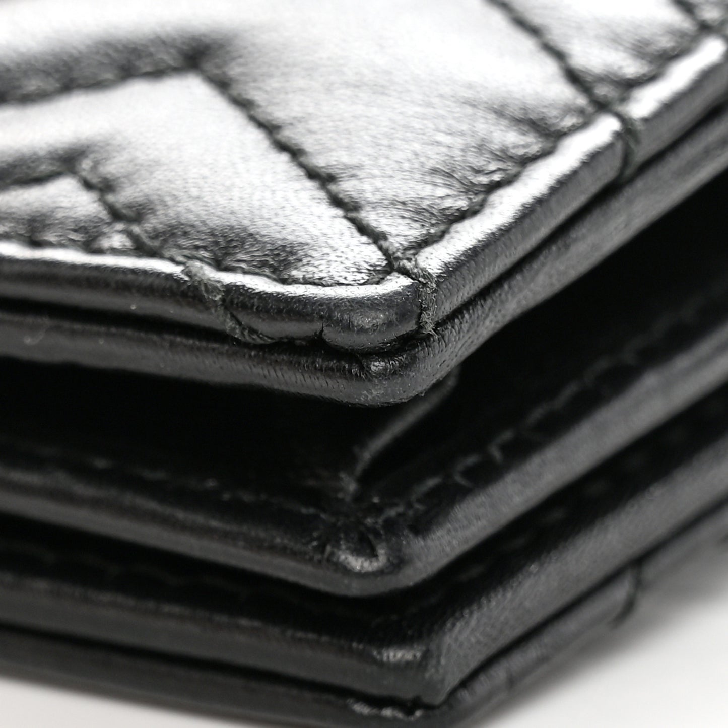 Calfskin Matelasse GG Marmont Card Case Wallet Black