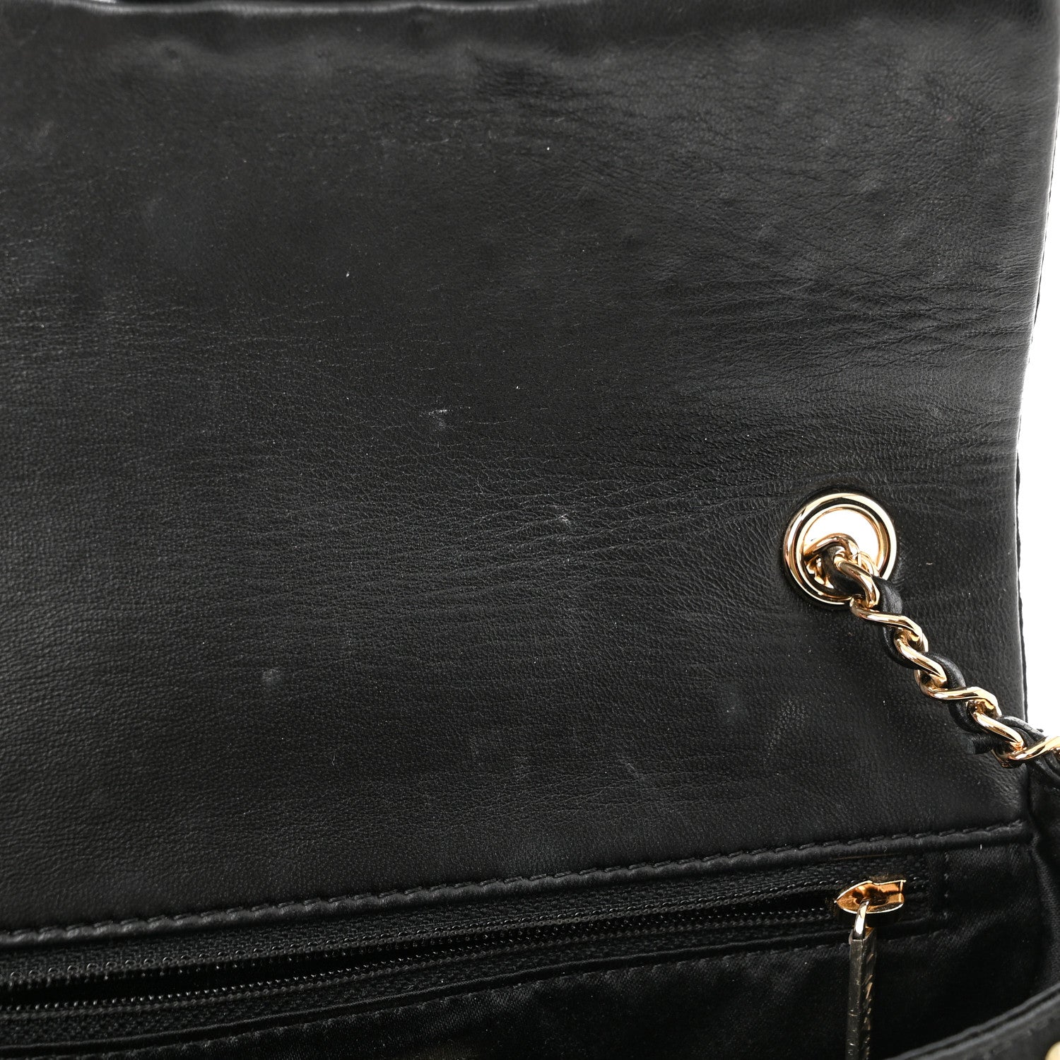 Chanel Lambskin Pearl On Flap Black 11 of 11