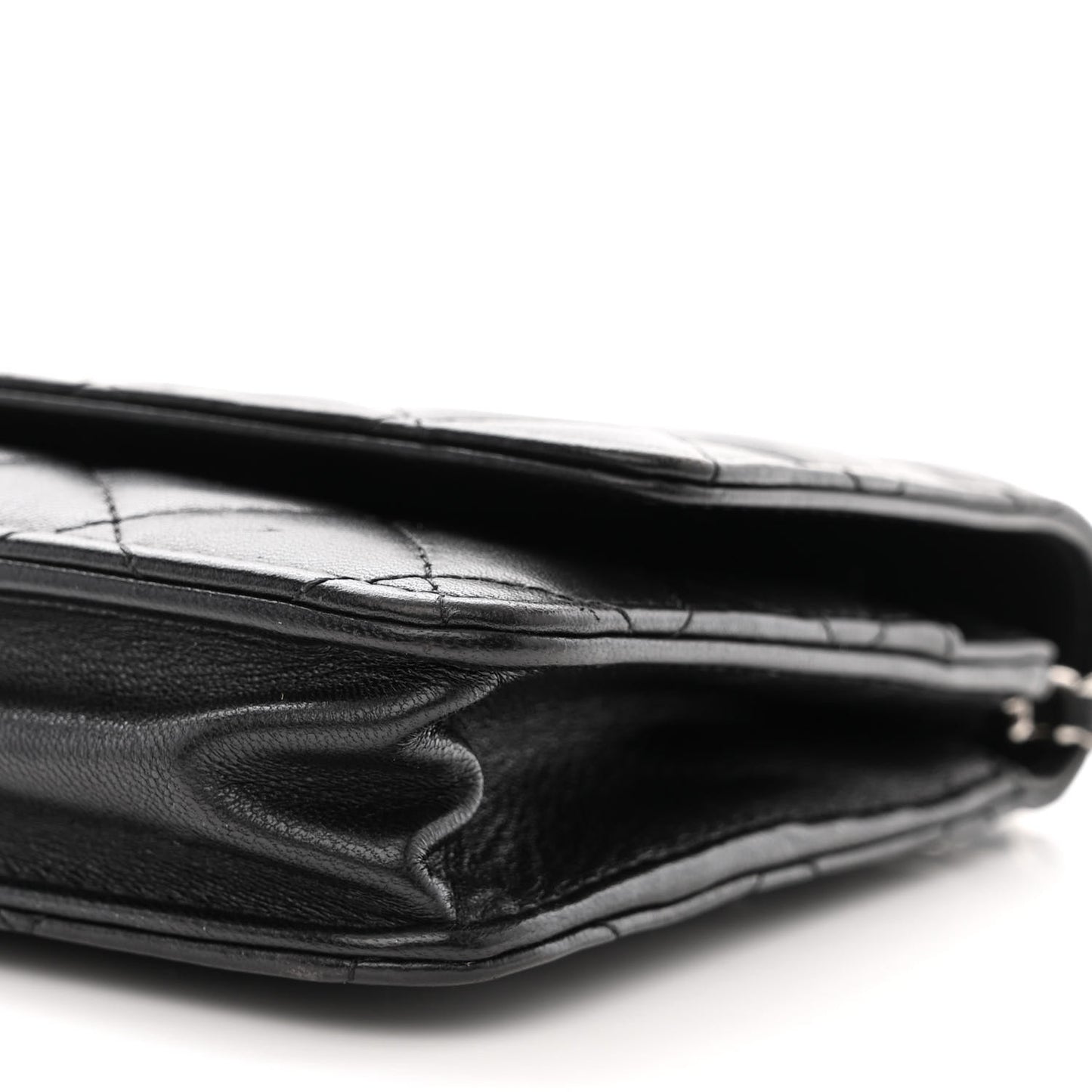 Lambskin Quilted Wallet On Chain WOC Black