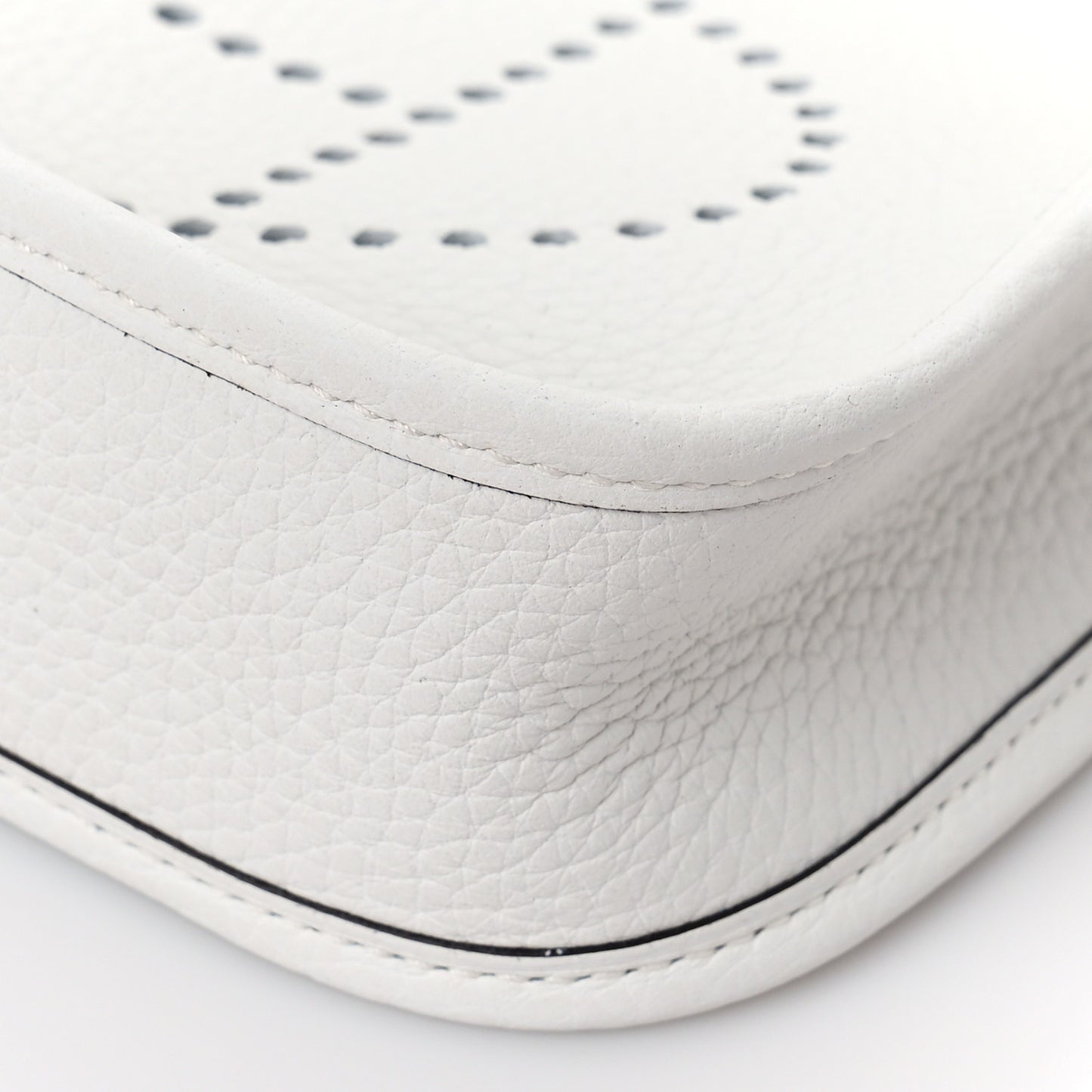 Taurillon Clemence Amazone Evelyne TPM New White