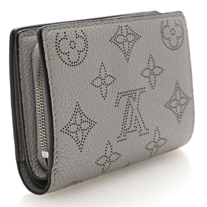 Louis Vuitton Mahina Clea Wallet Gris Souris 3 of 6