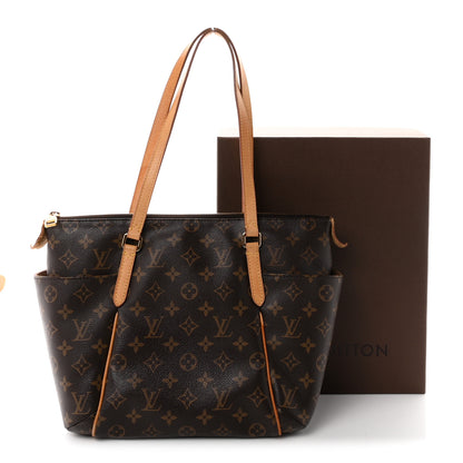 Louis Vuitton Monogram Totally MM 11 of 11