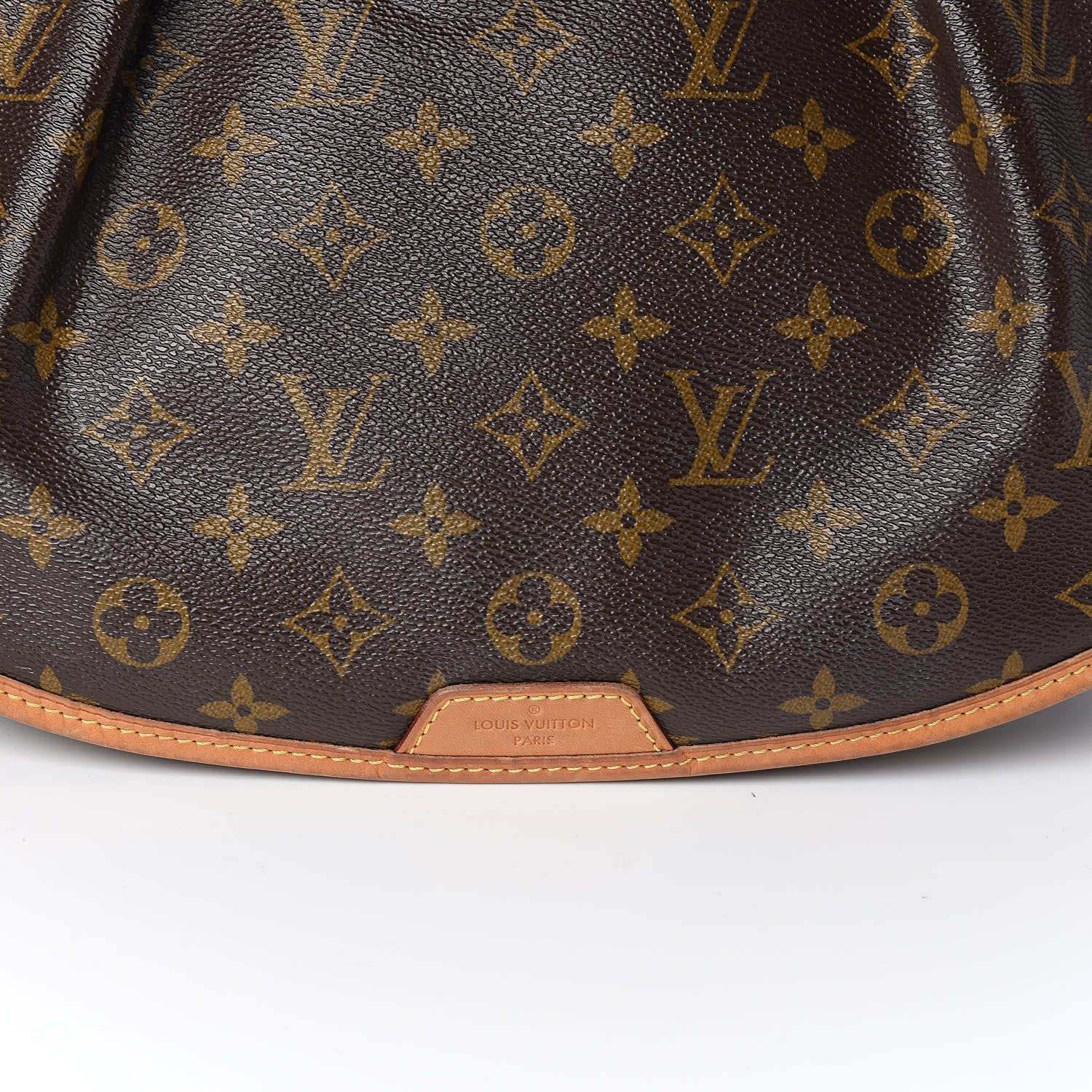Louis Vuitton Monogram Menilmontant MM 12 of 19