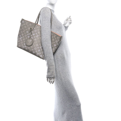 Louis Vuitton Mahina Blossom MM Grey 2 of 11