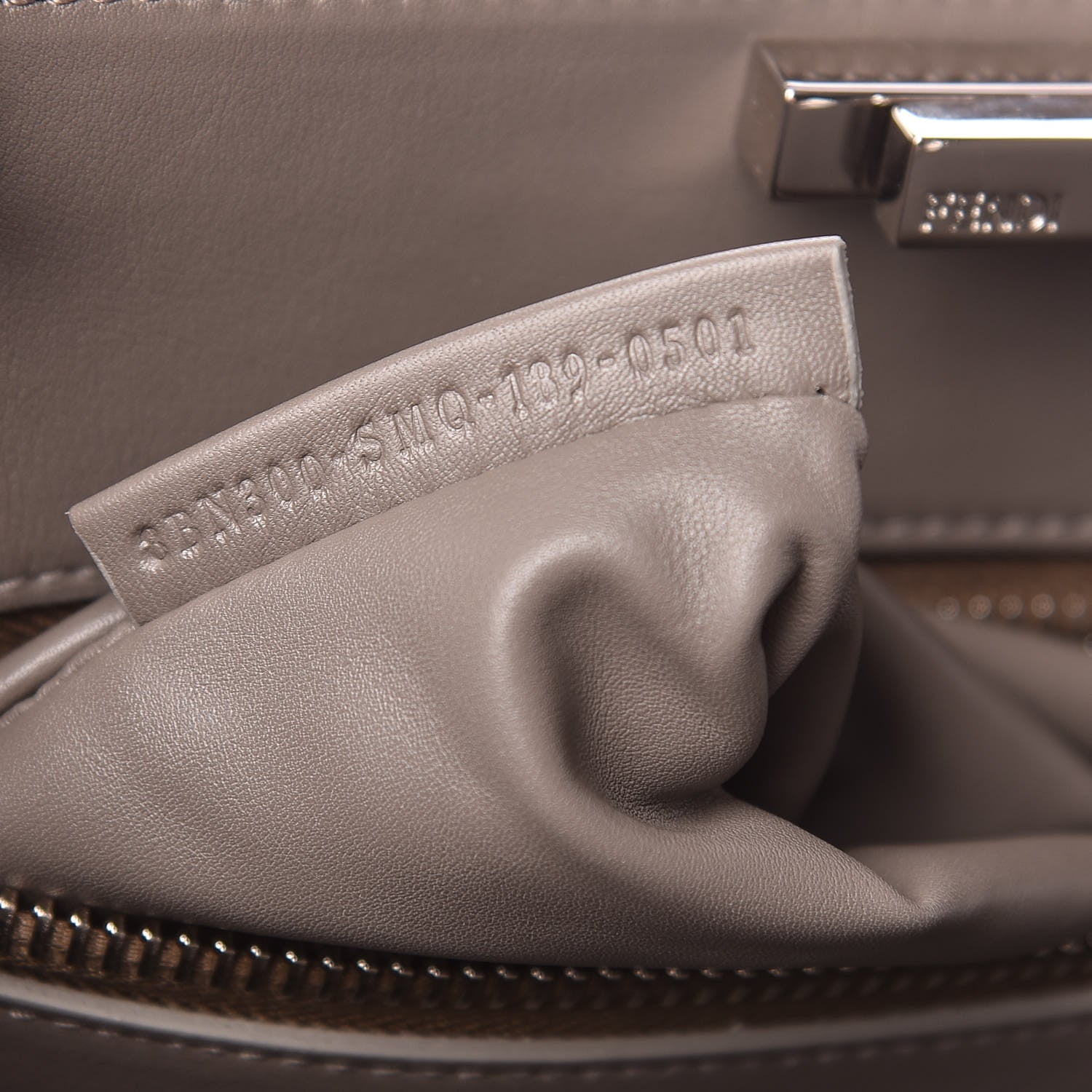 Fendi Vitello Tahiti Burro Large Peekaboo Iconic Essentially Satchel Macaron Foresta 8 of 11