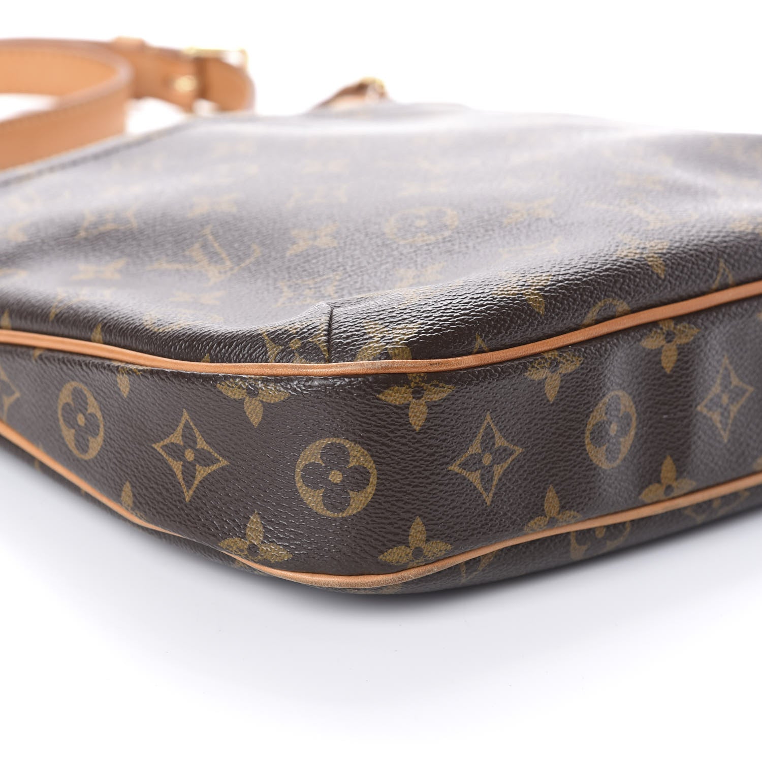 Louis Vuitton Monogram Odeon PM 8 of 9