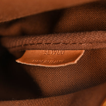Louis Vuitton Monogram Saumur 43 7 of 19