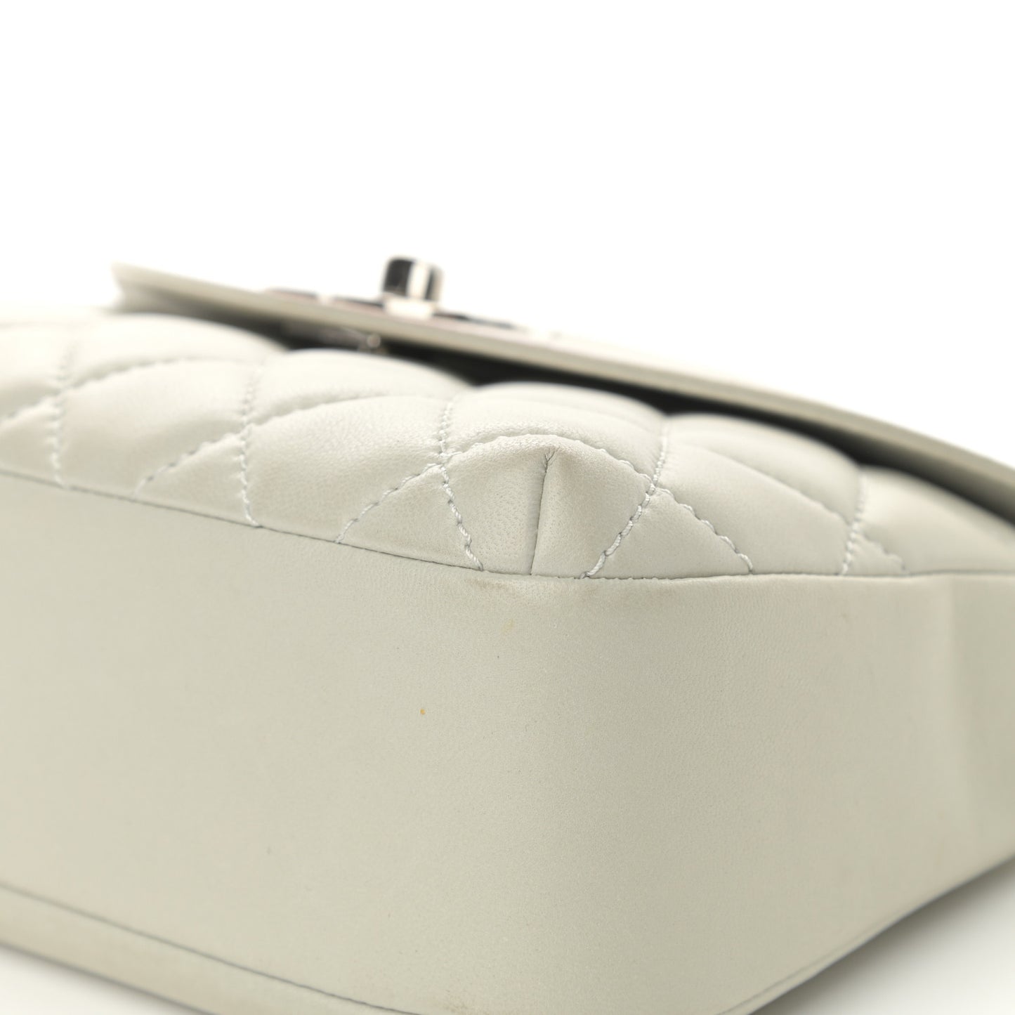 Lambskin Quilted Small Single Flap Bag Violet Clair