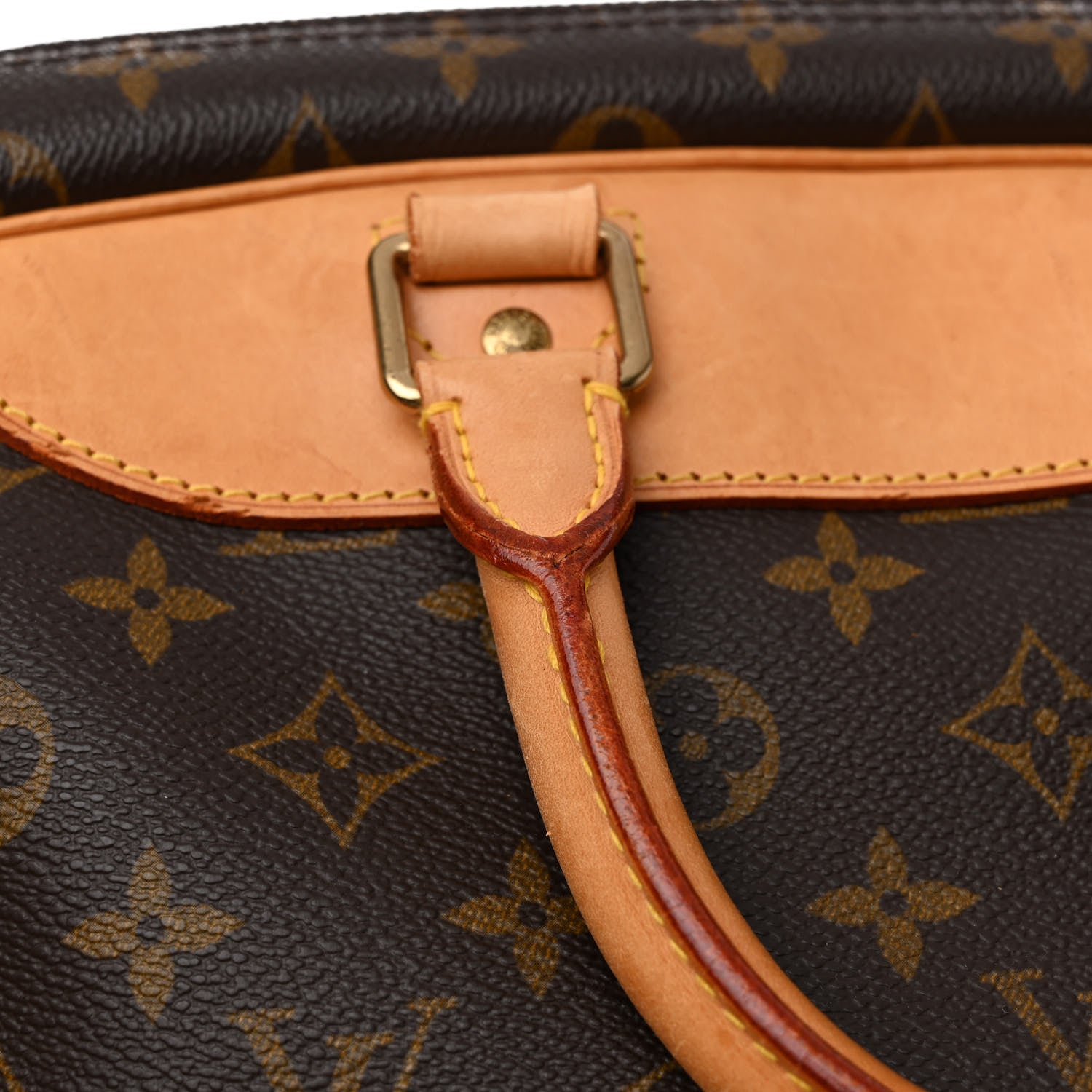 Louis Vuitton Monogram Evasion Sports Bag 13 of 16