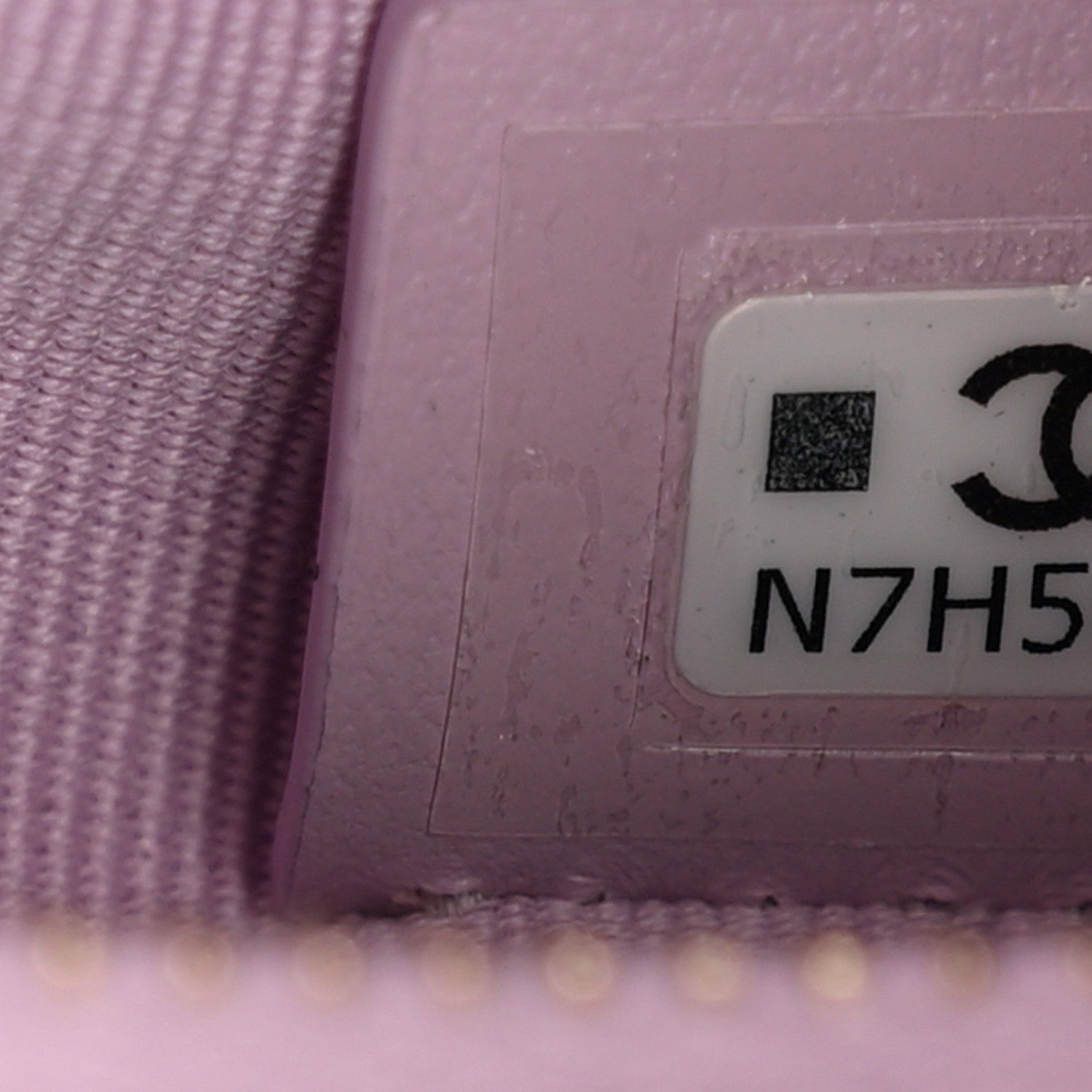 Chanel Shiny Caviar Quilted Bow Pouch Hobo Light Purple 7 of 10