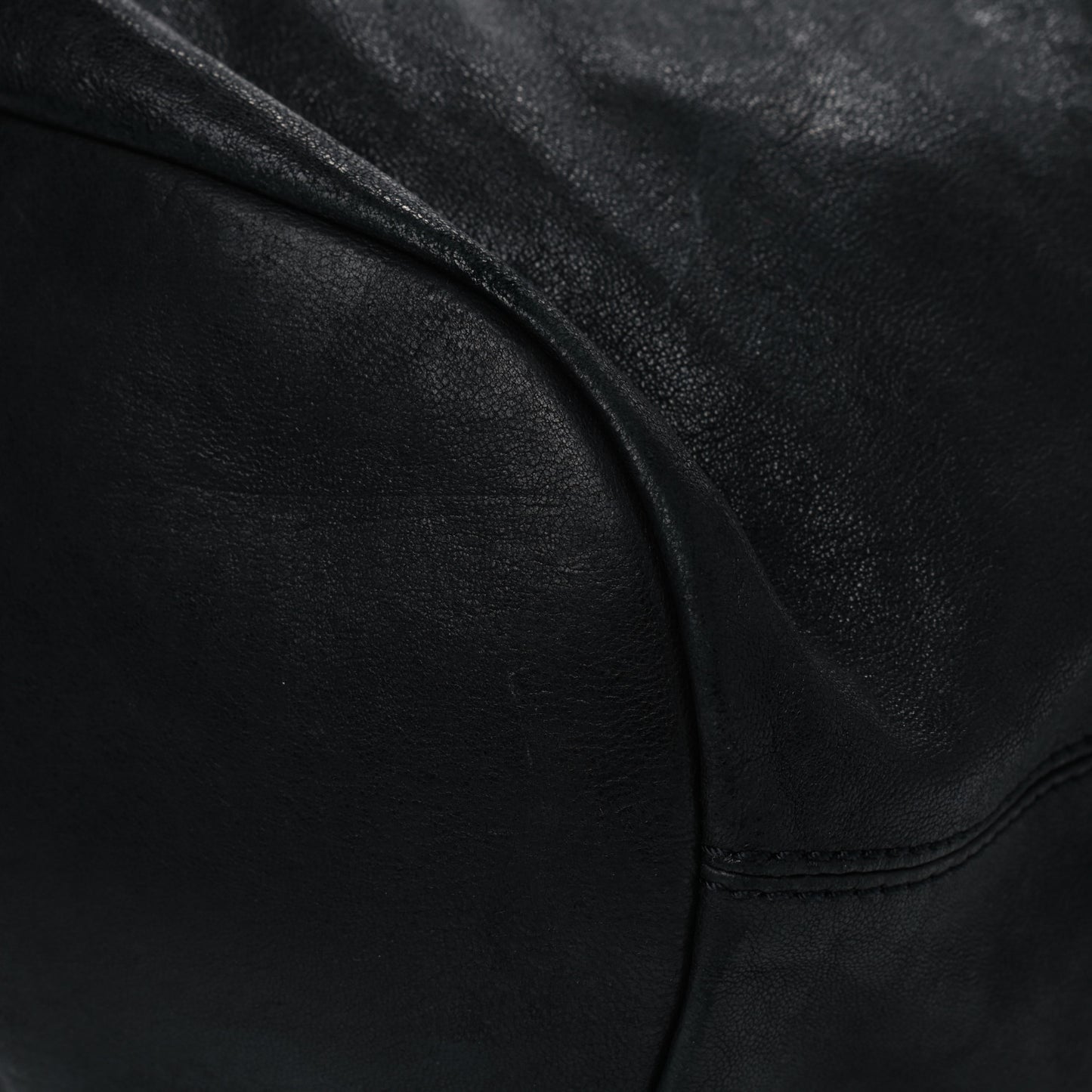 Lambskin Medium Nightingale Black