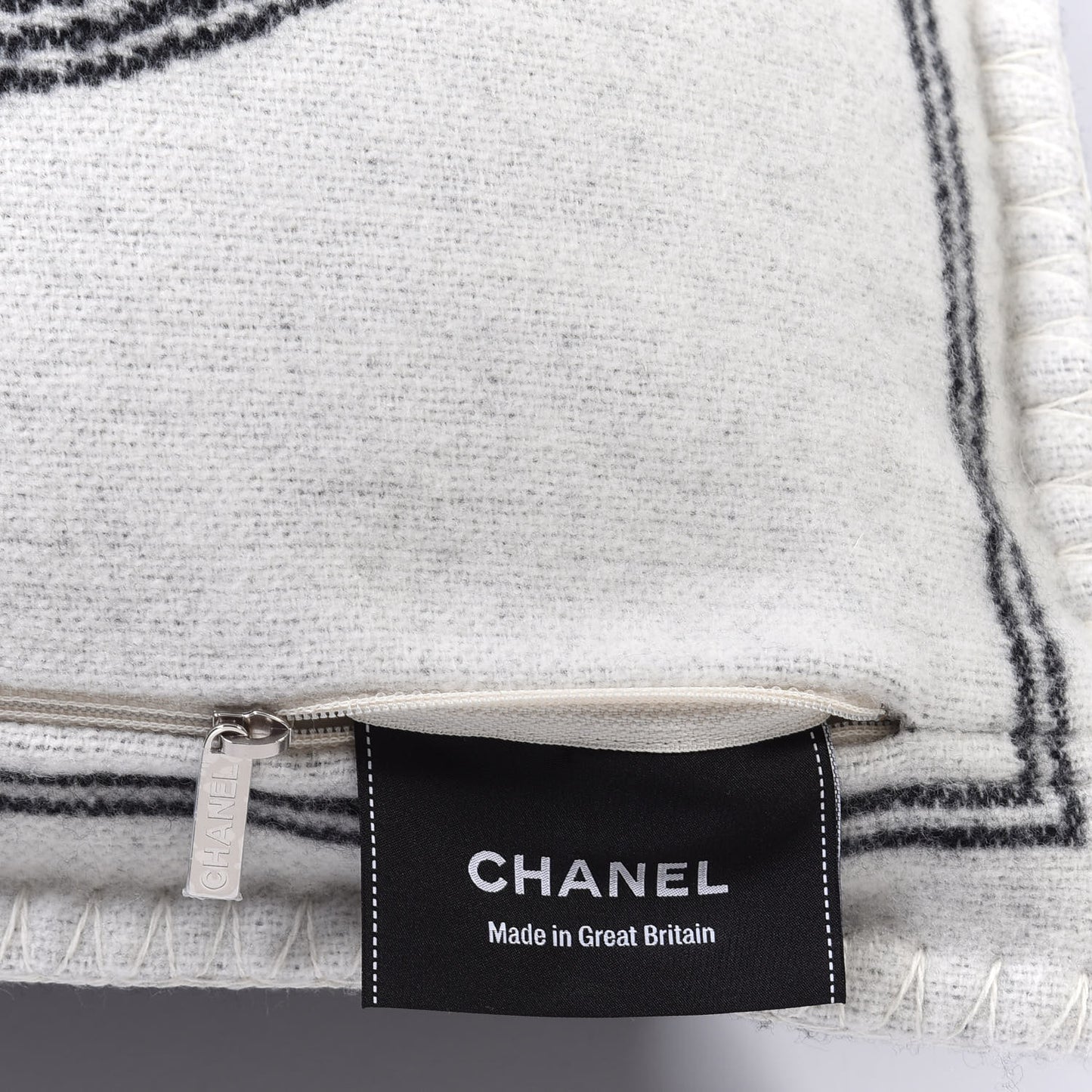 Merino Wool Cashmere CC Pillow Beige Black