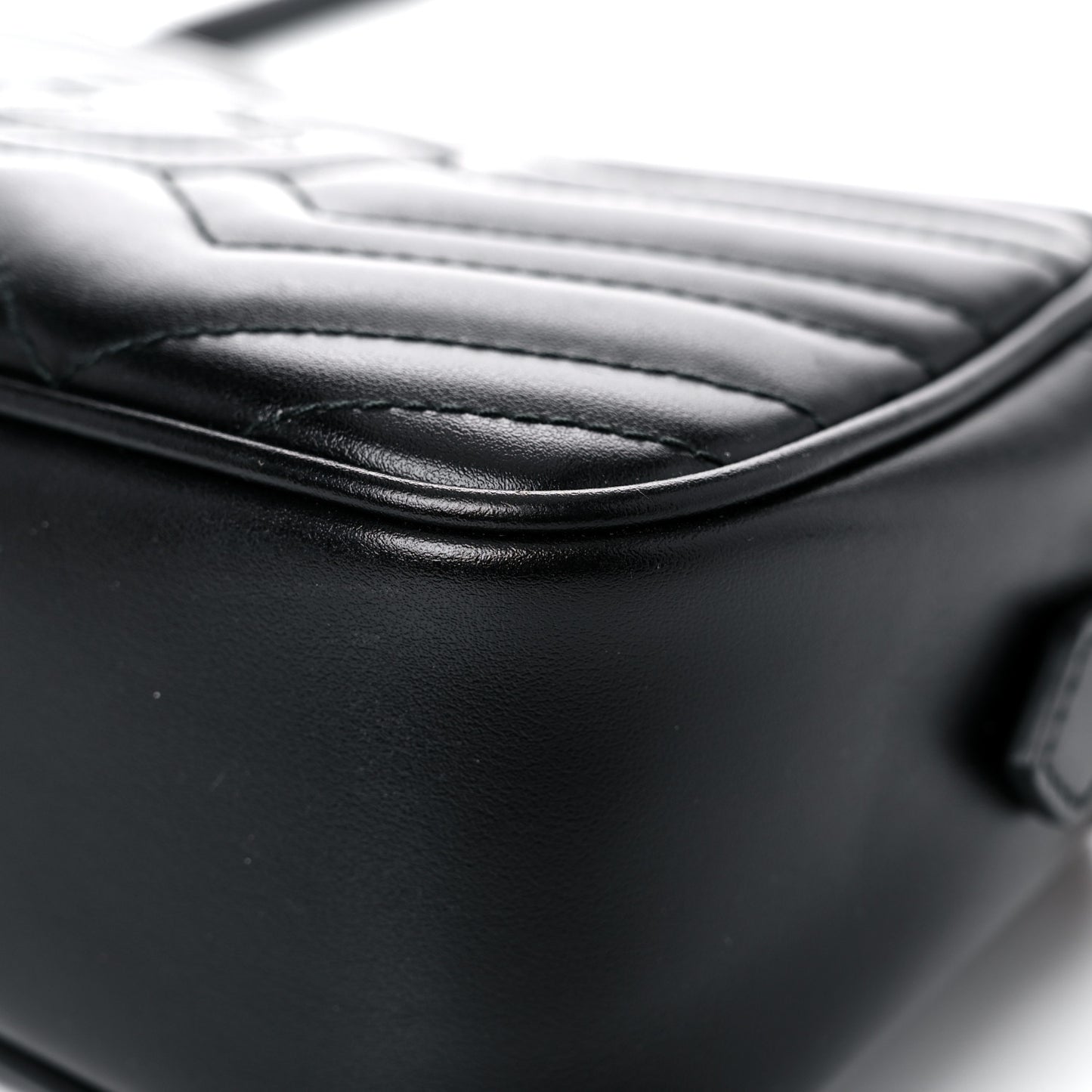 Calfskin Matelasse Small GG Marmont Chain Shoulder Bag Black