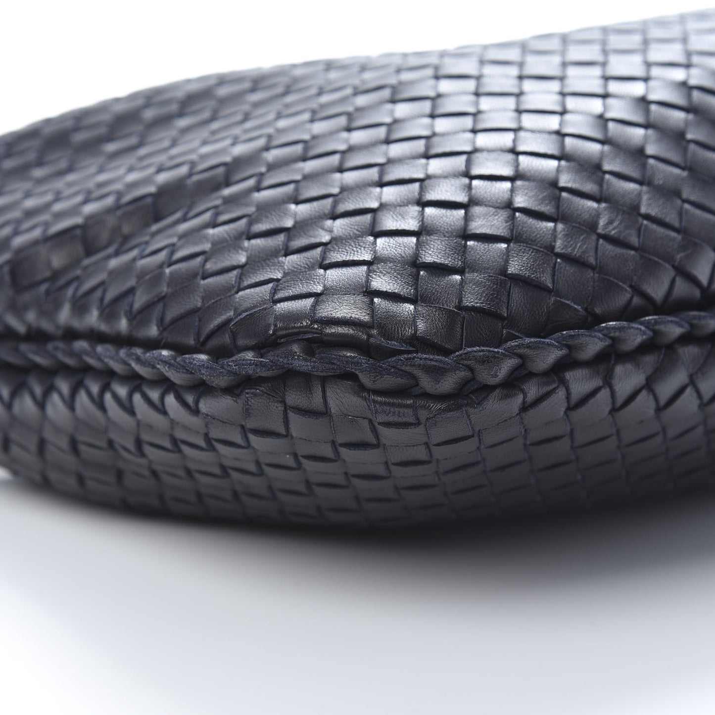 Nappa Intrecciato Medium Veneta Hobo Black
