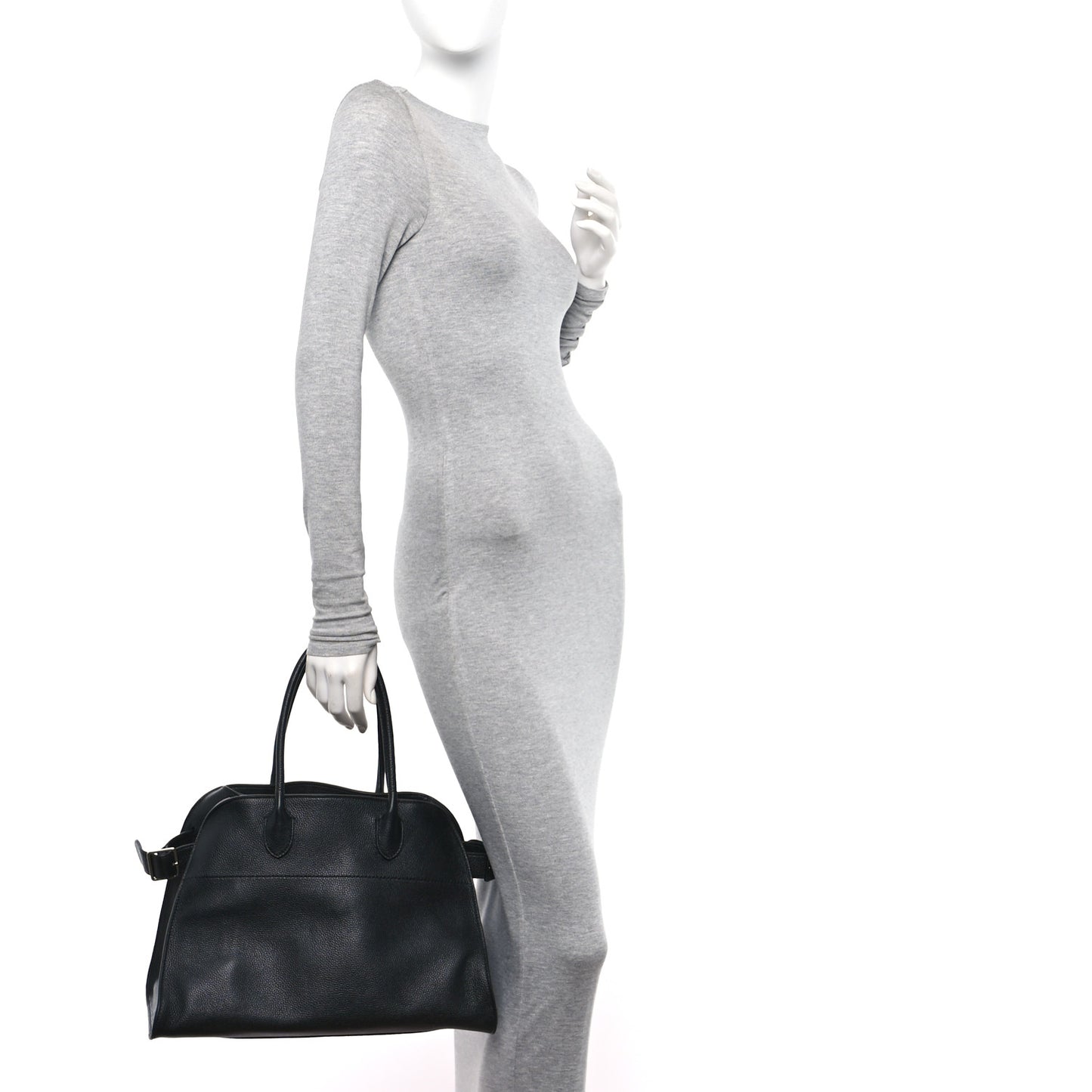 Matte Grained Calfskin Soft Margaux 15 Black