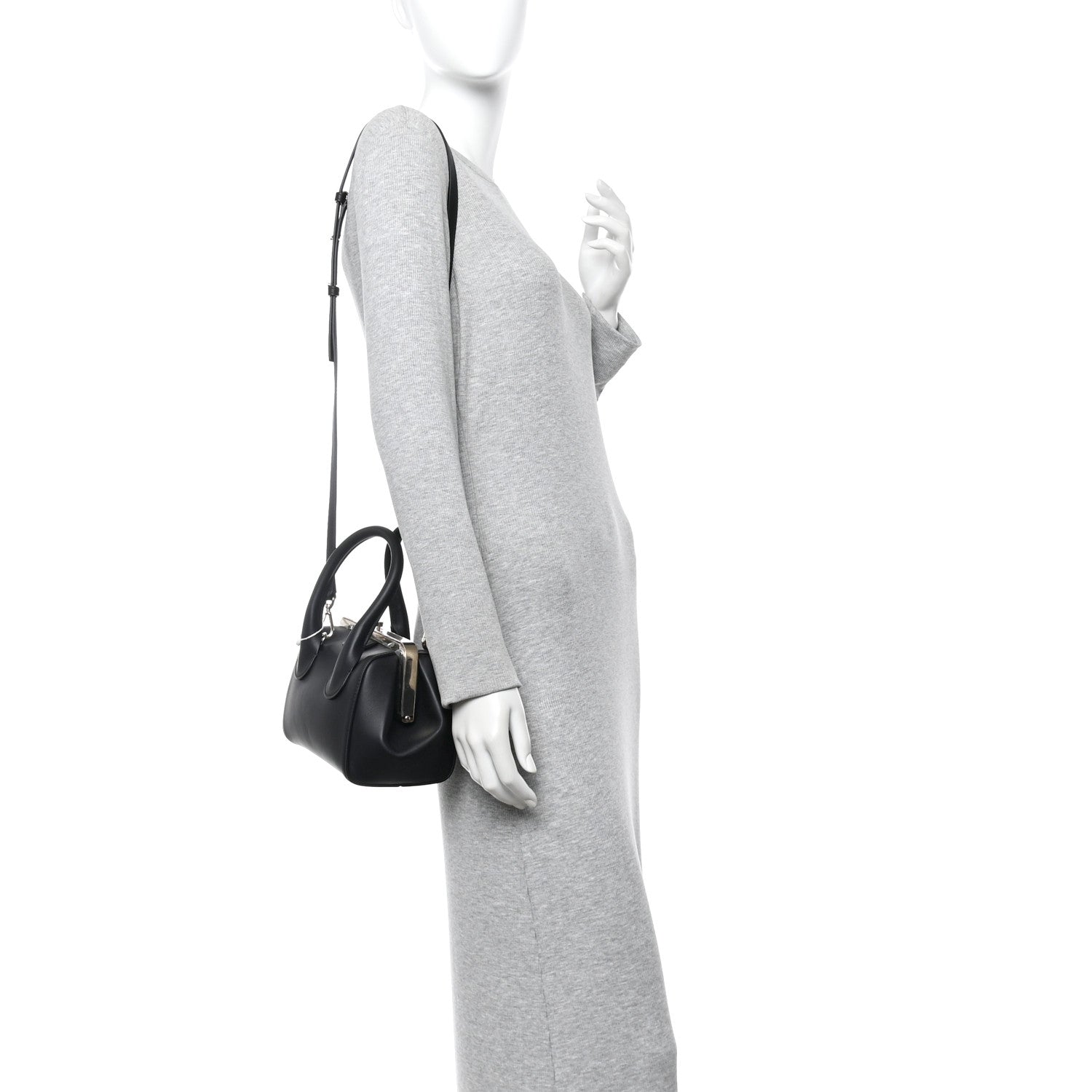 Chloe Calfskin Small Joyce Black 2 of 9
