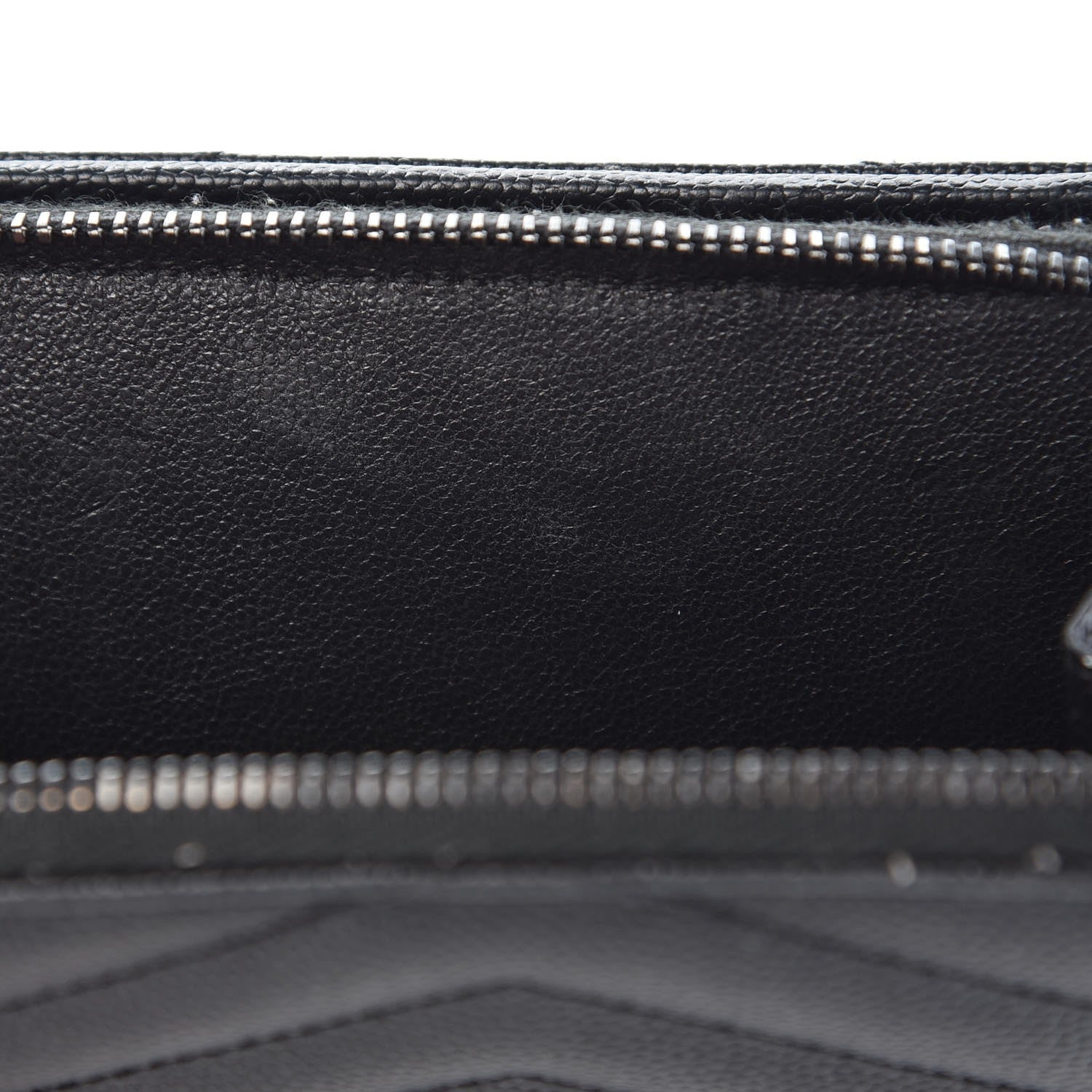 Saint Laurent Grain De Poudre Matelasse Chevron Monogram Compact Zip Around Wallet Black 8 of 14