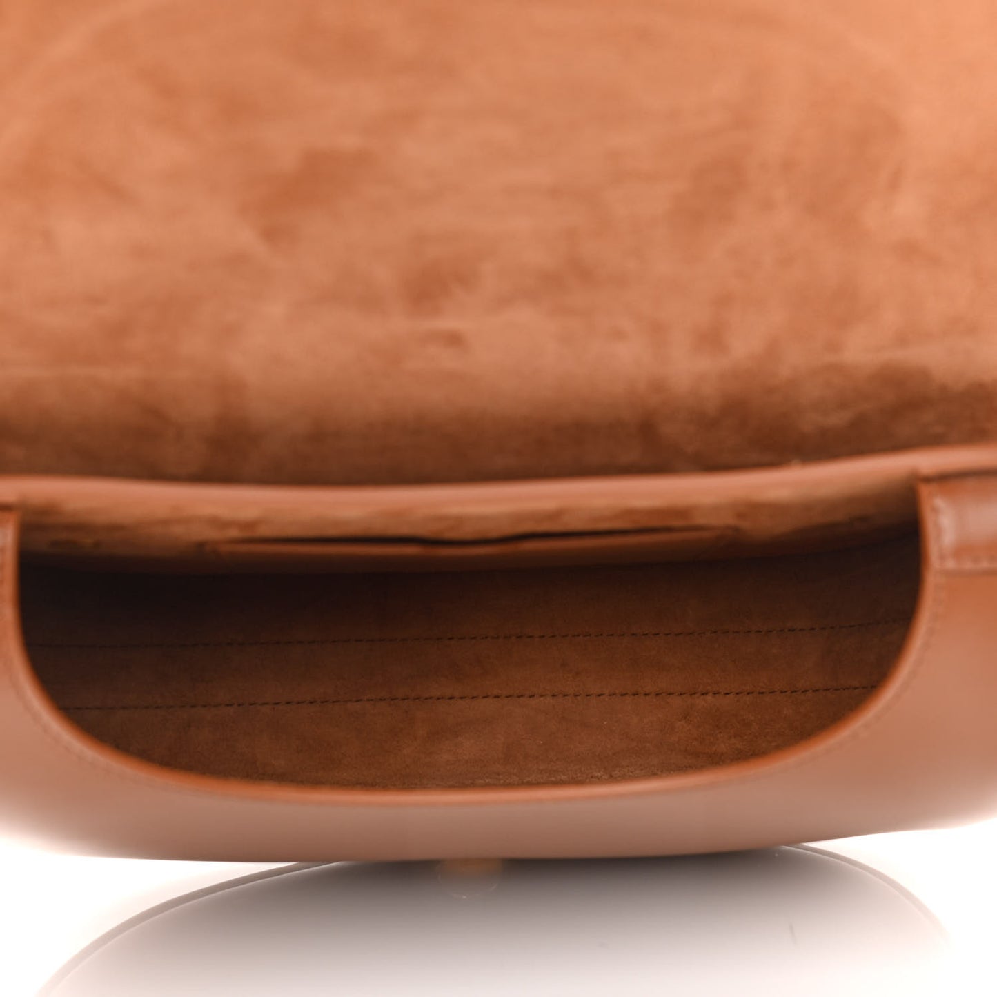 Box Calfskin Medium Bobby Flap Dark Tan