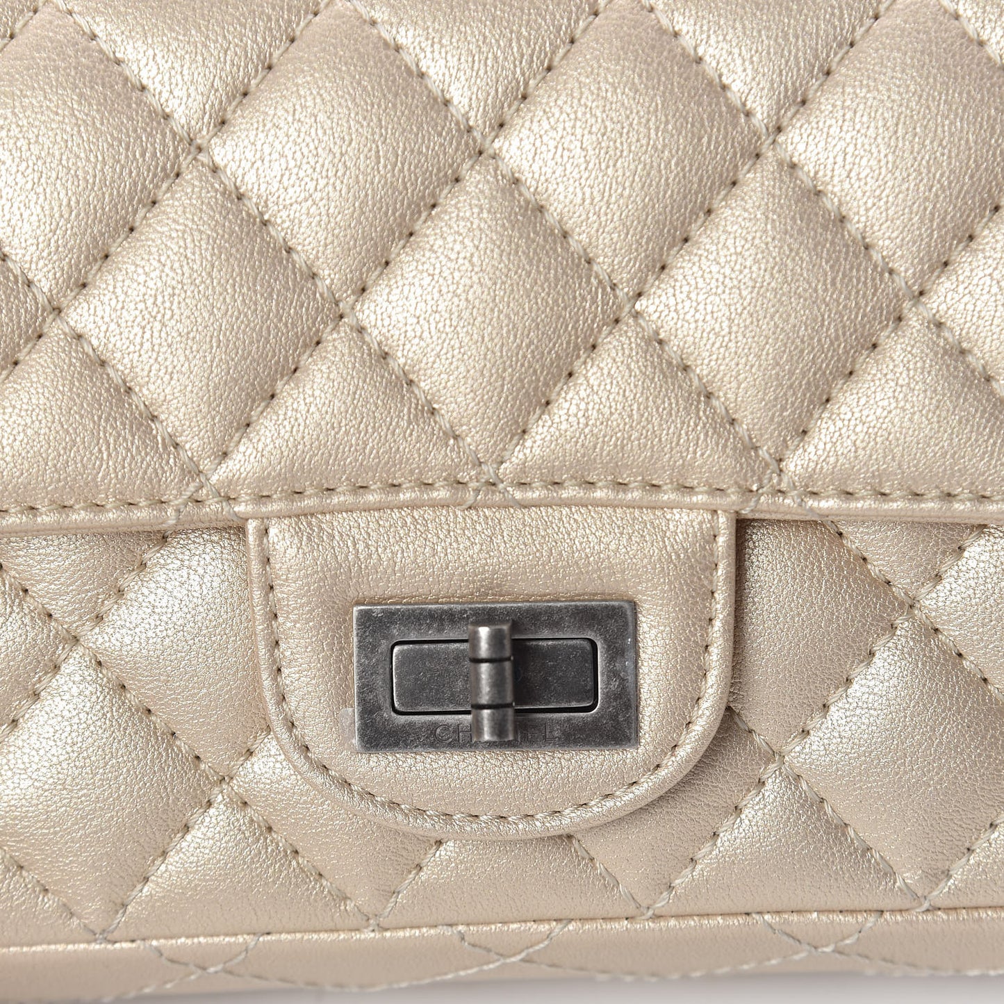 Metallic Sheepskin Quilted 2.55 Reissue Mini Flap Beige