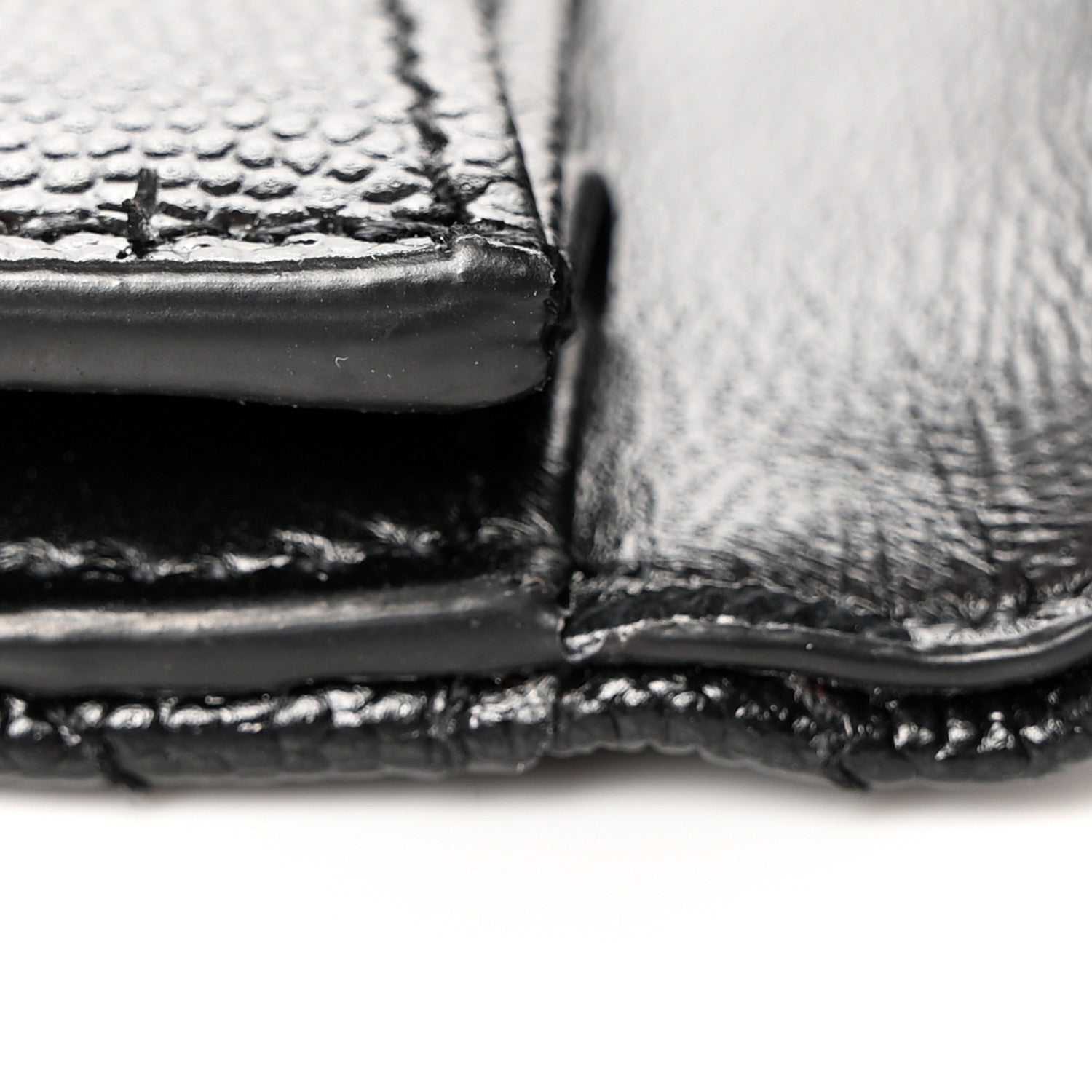 Saint Laurent Grain De Poudre Matelasse Chevron Monogram Flap Card Case Black Black 10 of 11