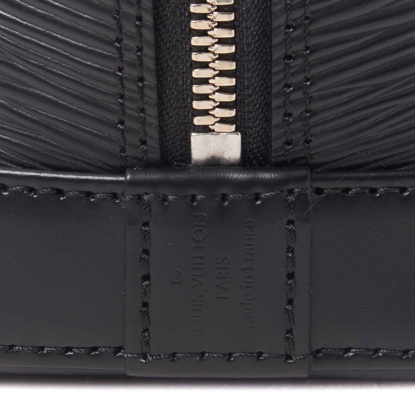 Louis Vuitton Epi Alma BB Black 15 of 17