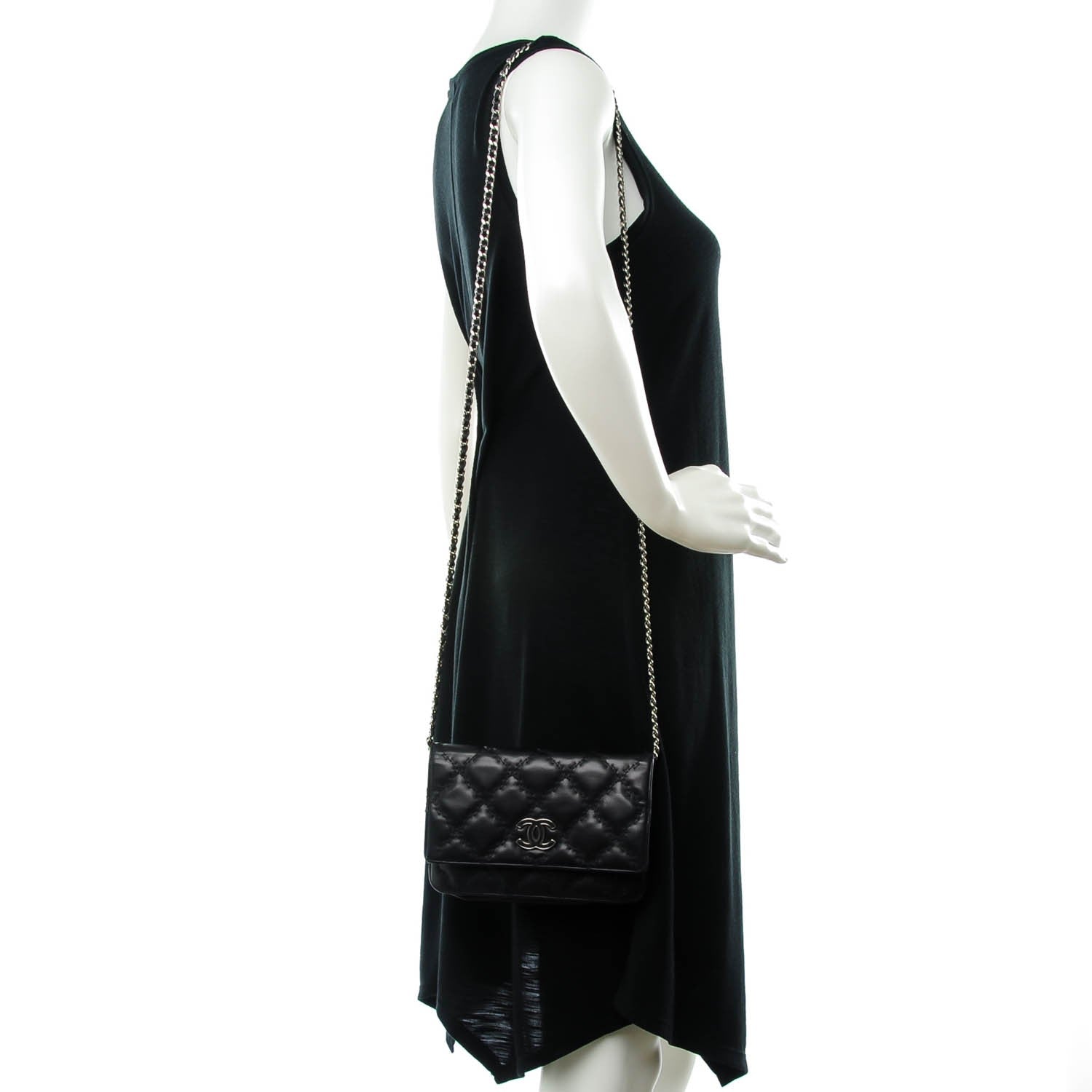 Chanel Calfskin Double Stitch Hamptons Wallet On Chain WOC Black 2 of 8