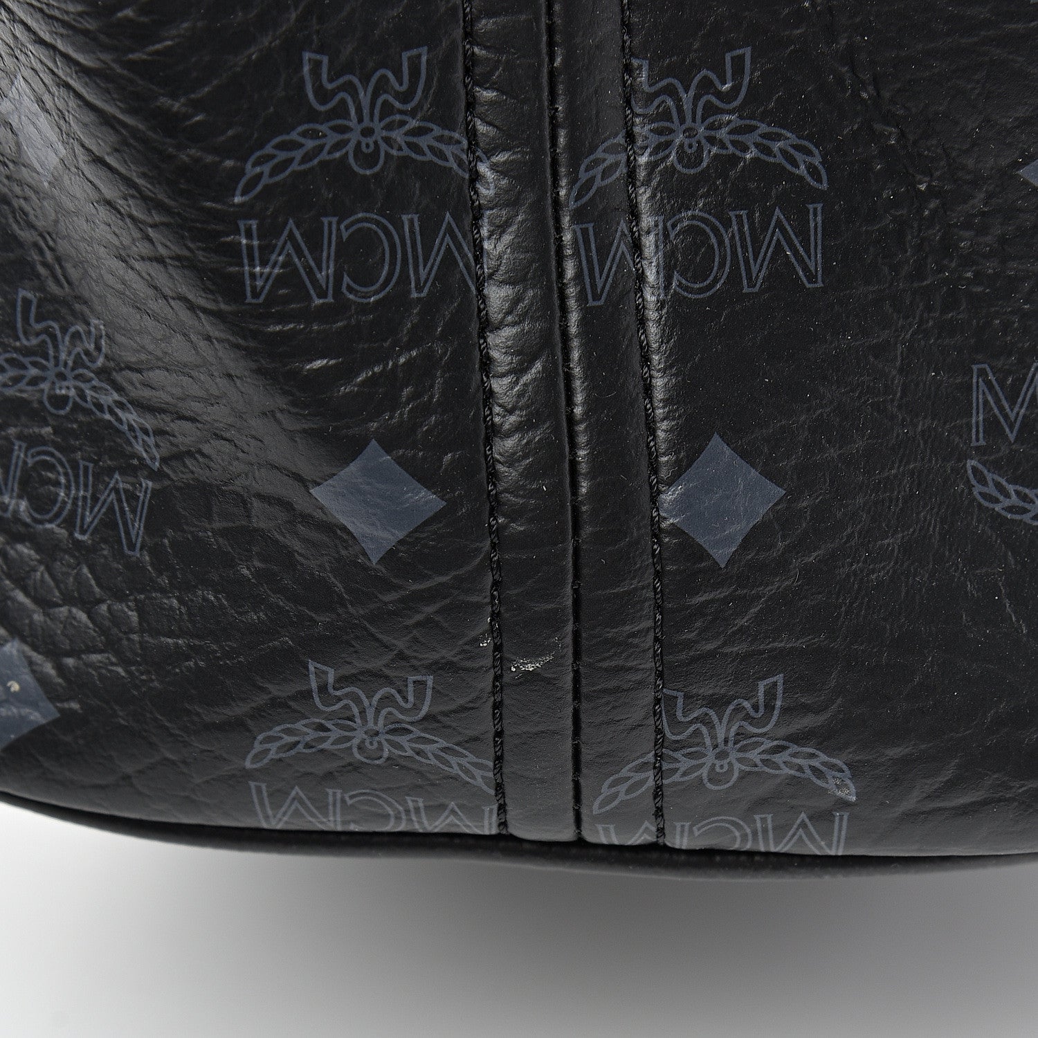 MCM Visetos Medium Liz Reversible Shopper Tote Black 15 of 17