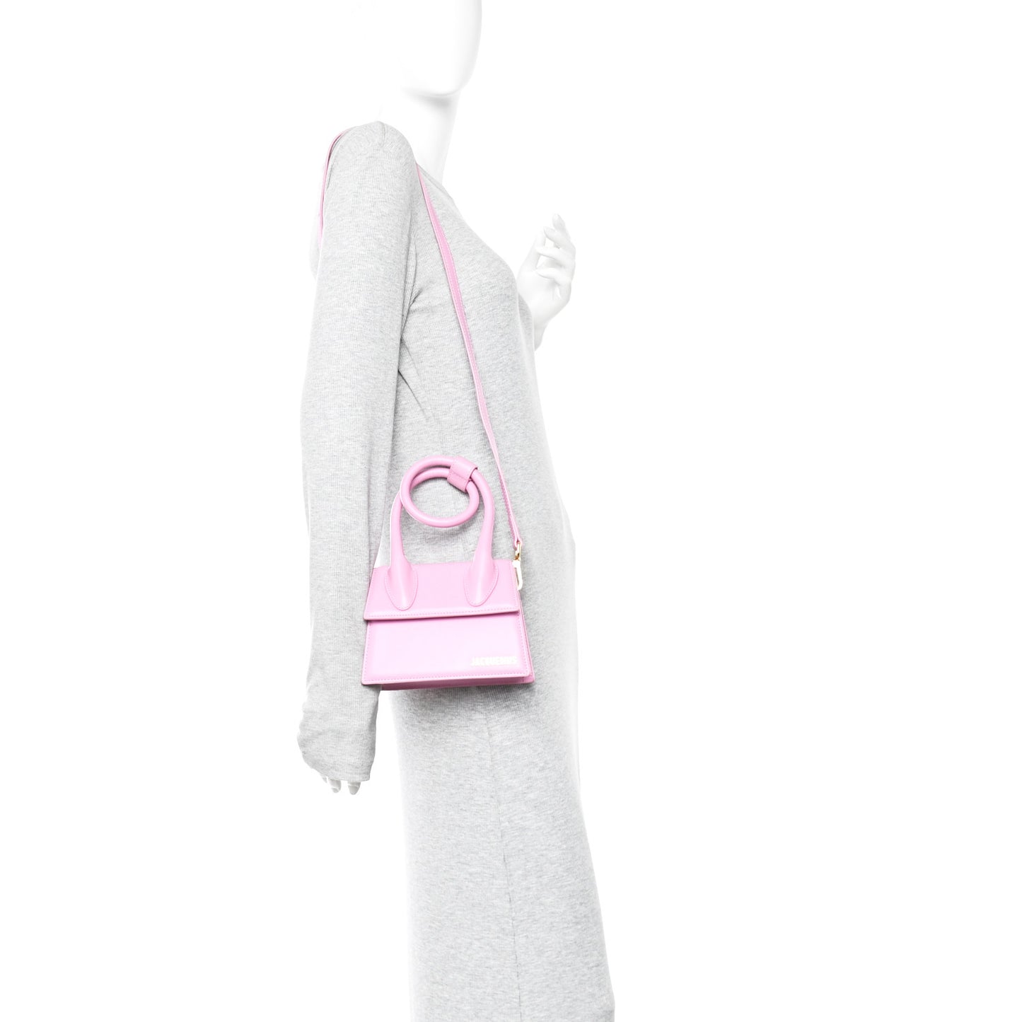 Smooth Calfskin Le Chiquito Noeud Light Pink