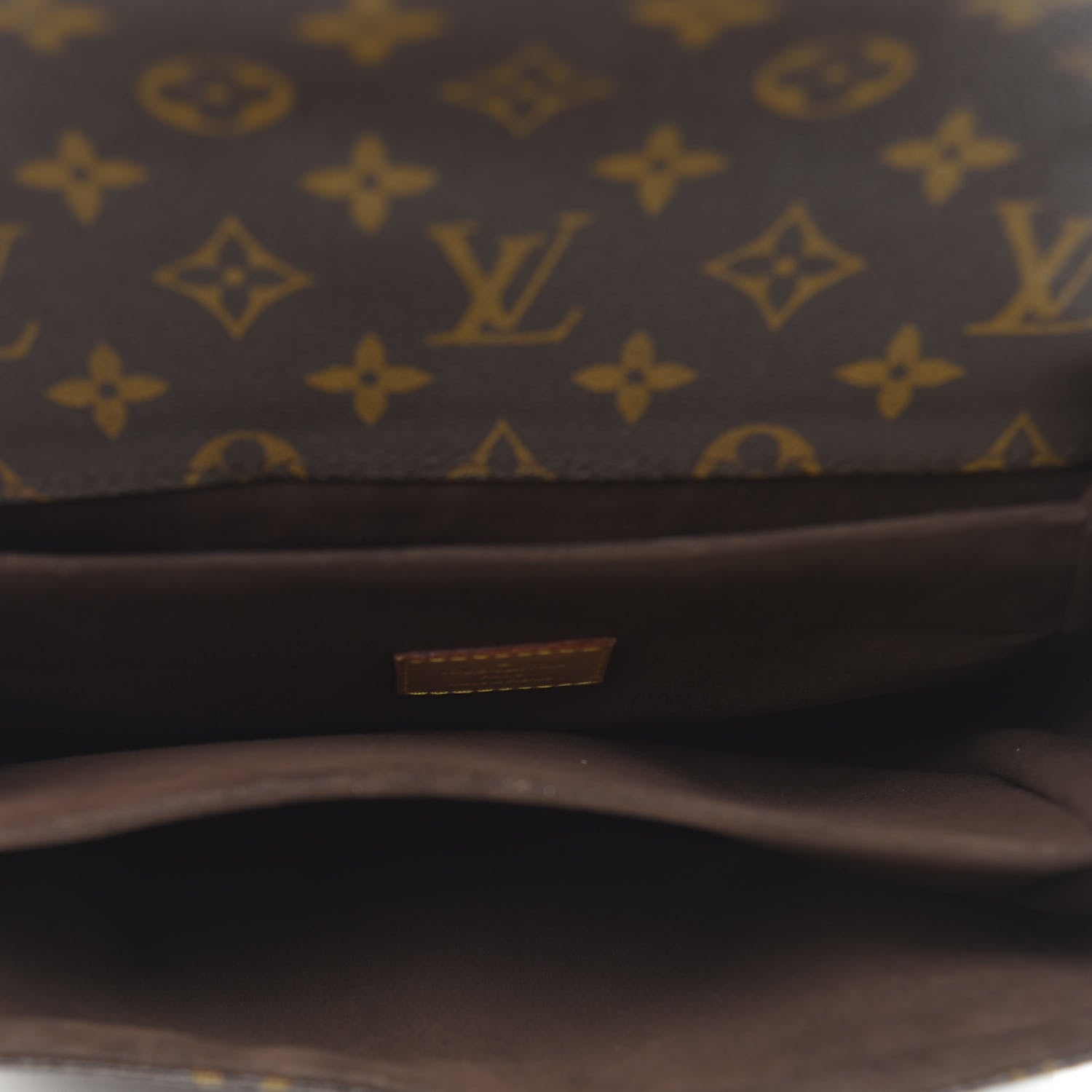Louis Vuitton Monogram Pochette Metis 4 of 9
