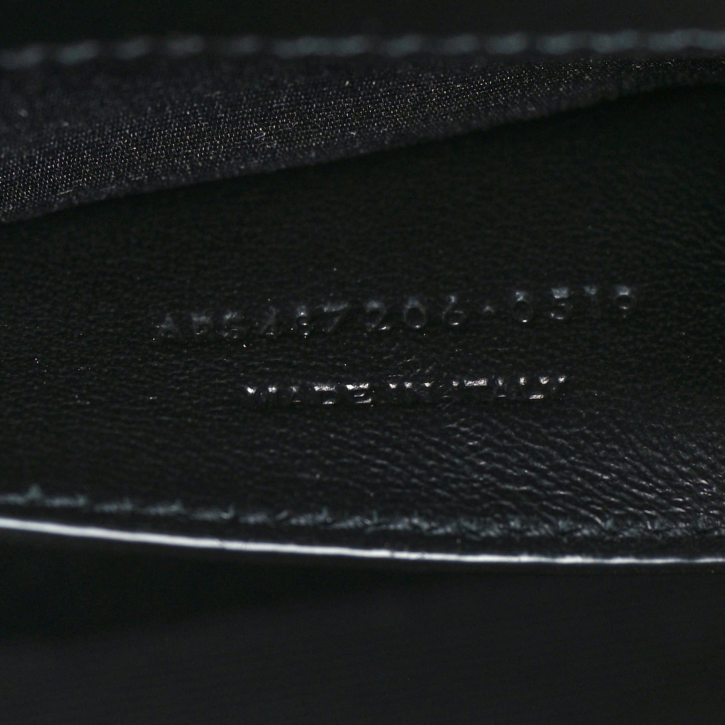 Grain De Poudre Matelasse Chevron Medium Monogram Satchel Black