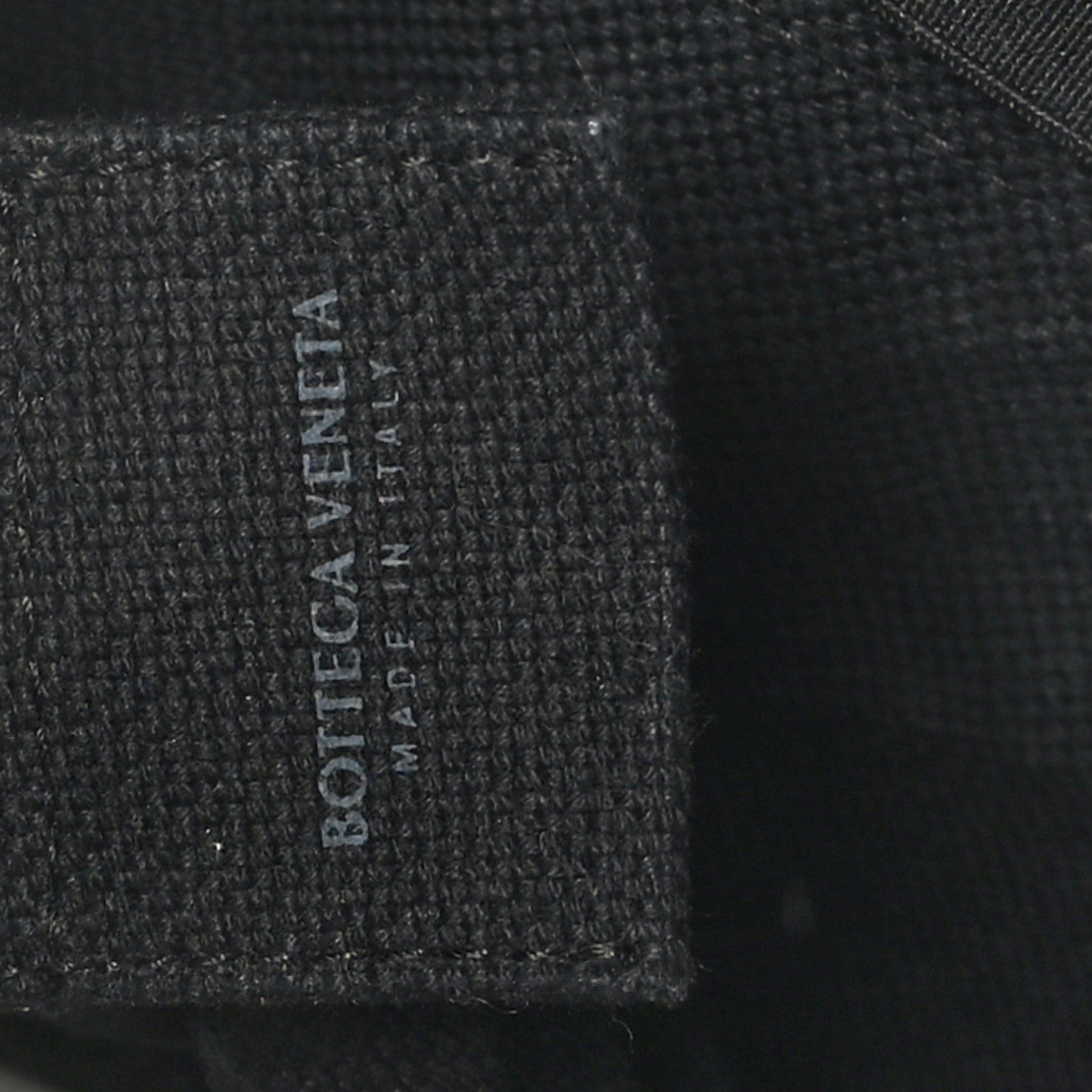 Bottega Veneta Intrecciato Rubber Tote Black 6 of 9