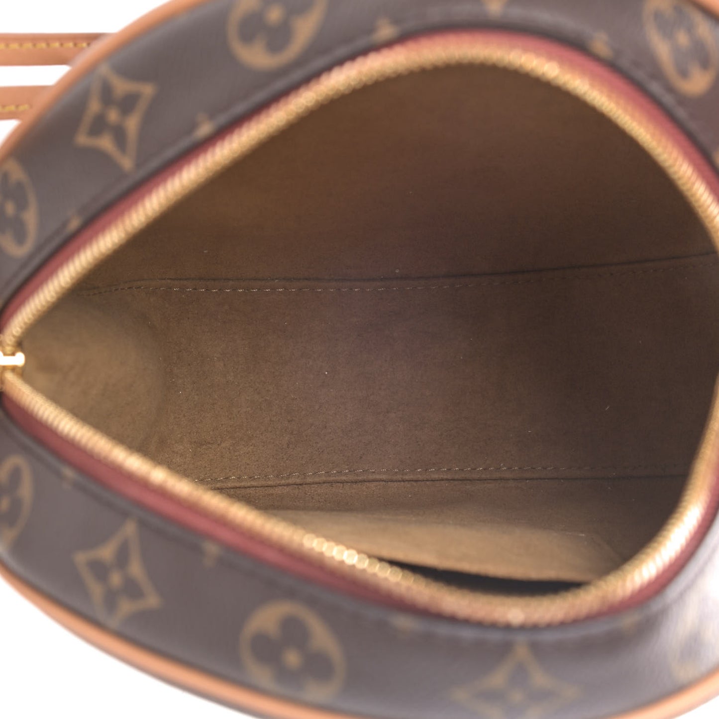 Monogram Boite Chapeau Souple