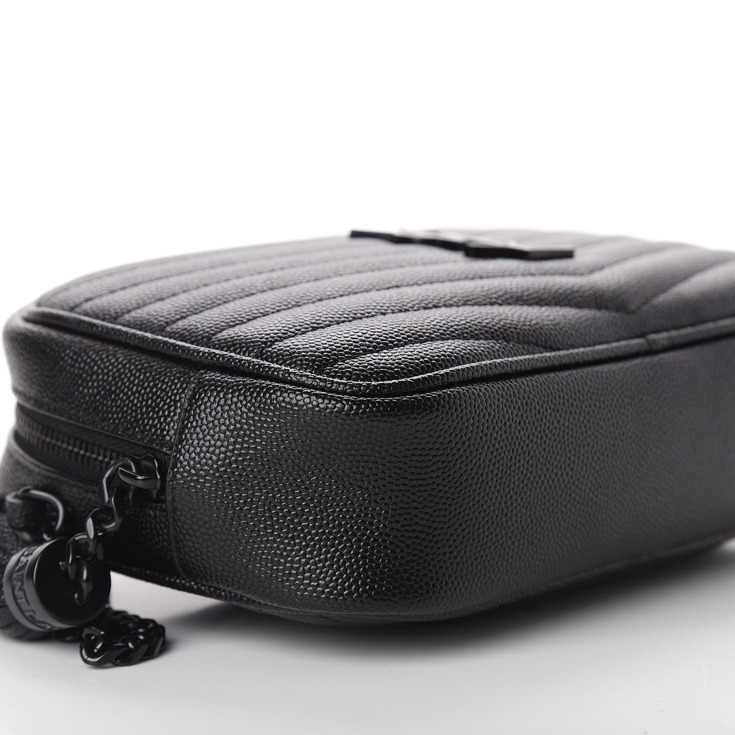 Saint Laurent Grain De Poudre Matelasse Monogram Mini Lou Camera Bag Black 6 of 12