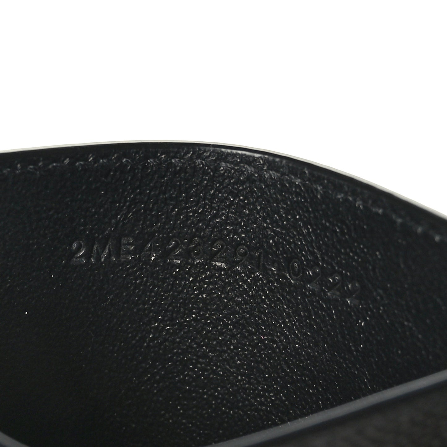 Grain De Poudre Matelasse Chevron Monogram Credit Card Case Black