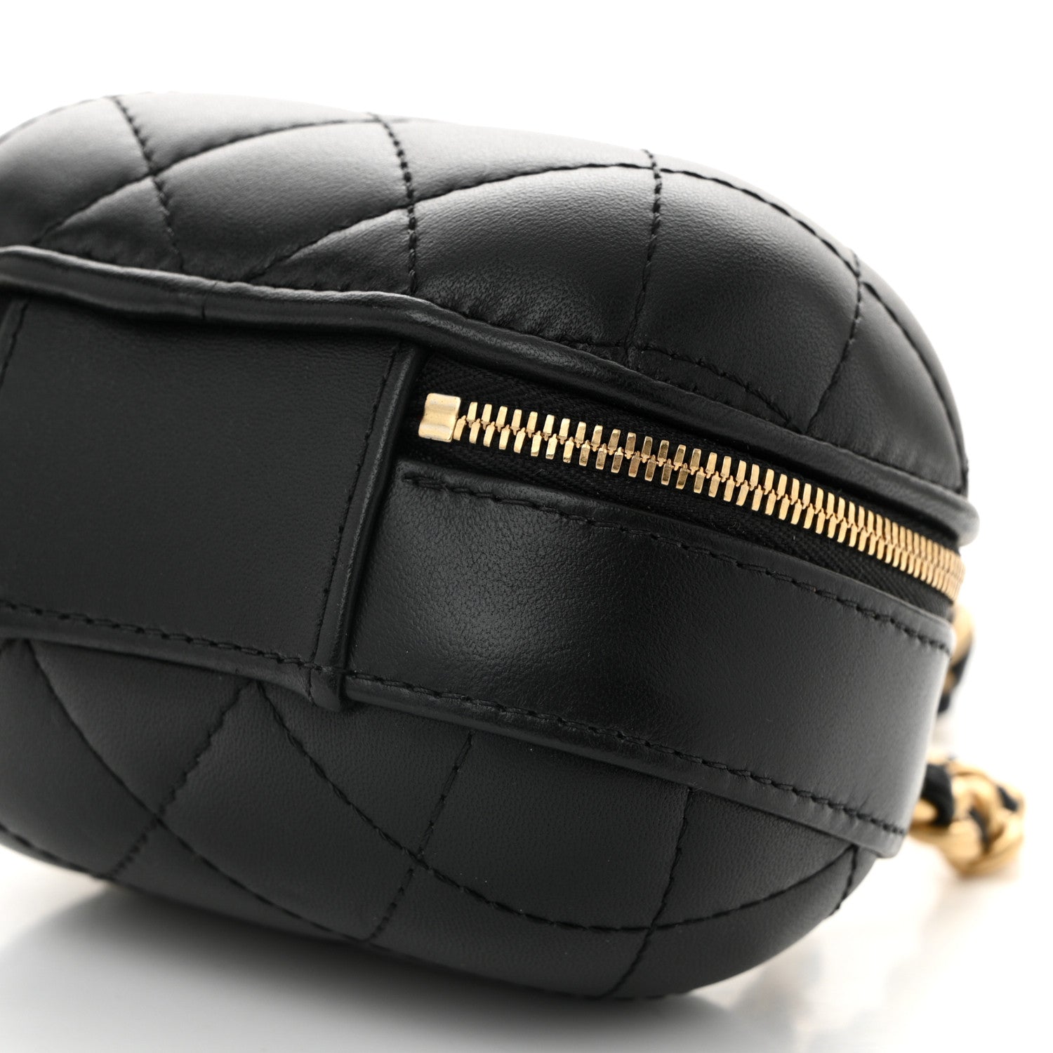 Chanel Lambskin Quilted CC Bubble Vanity Case With Chain Black 10 of 10